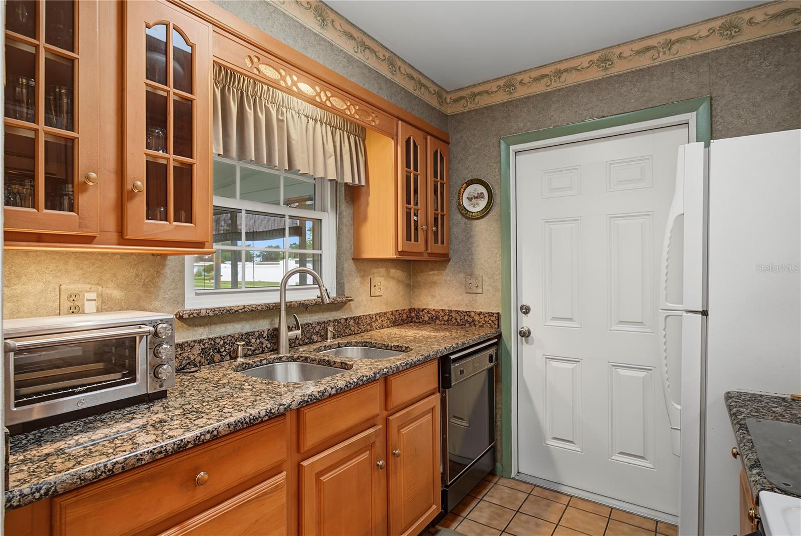 1001 Plantation Dr #c1 Property Photo 6