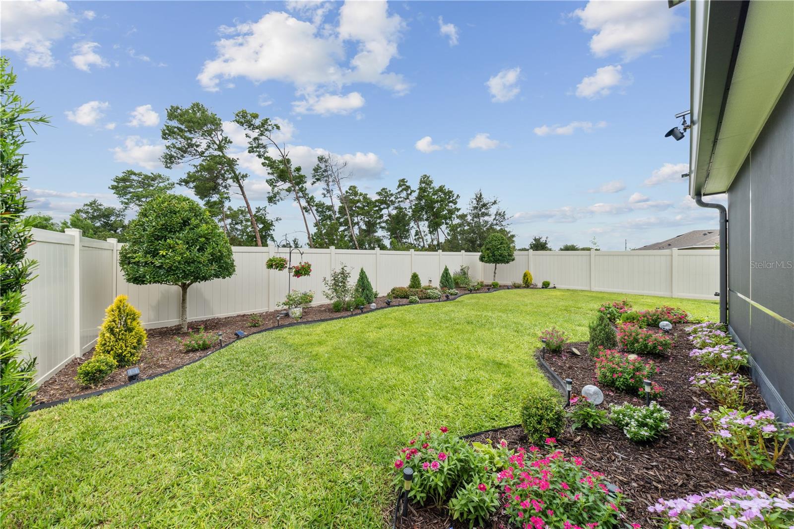 907 Guadalupe Property Photo 44