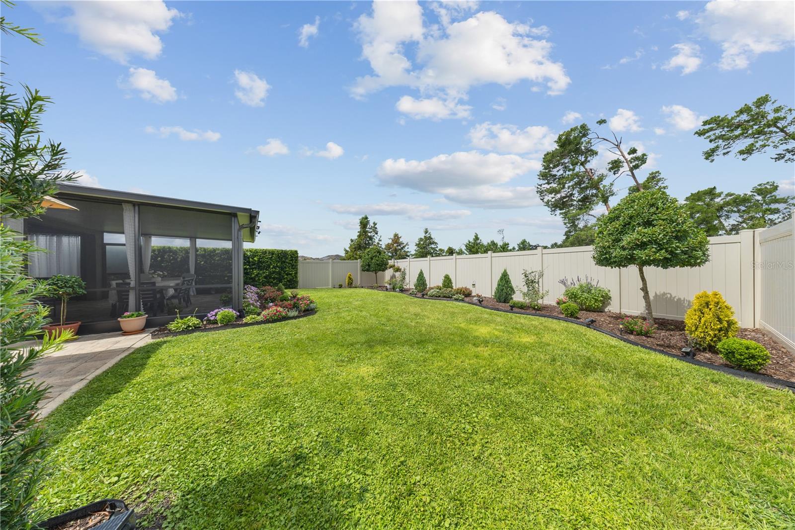 907 Guadalupe Property Photo 45