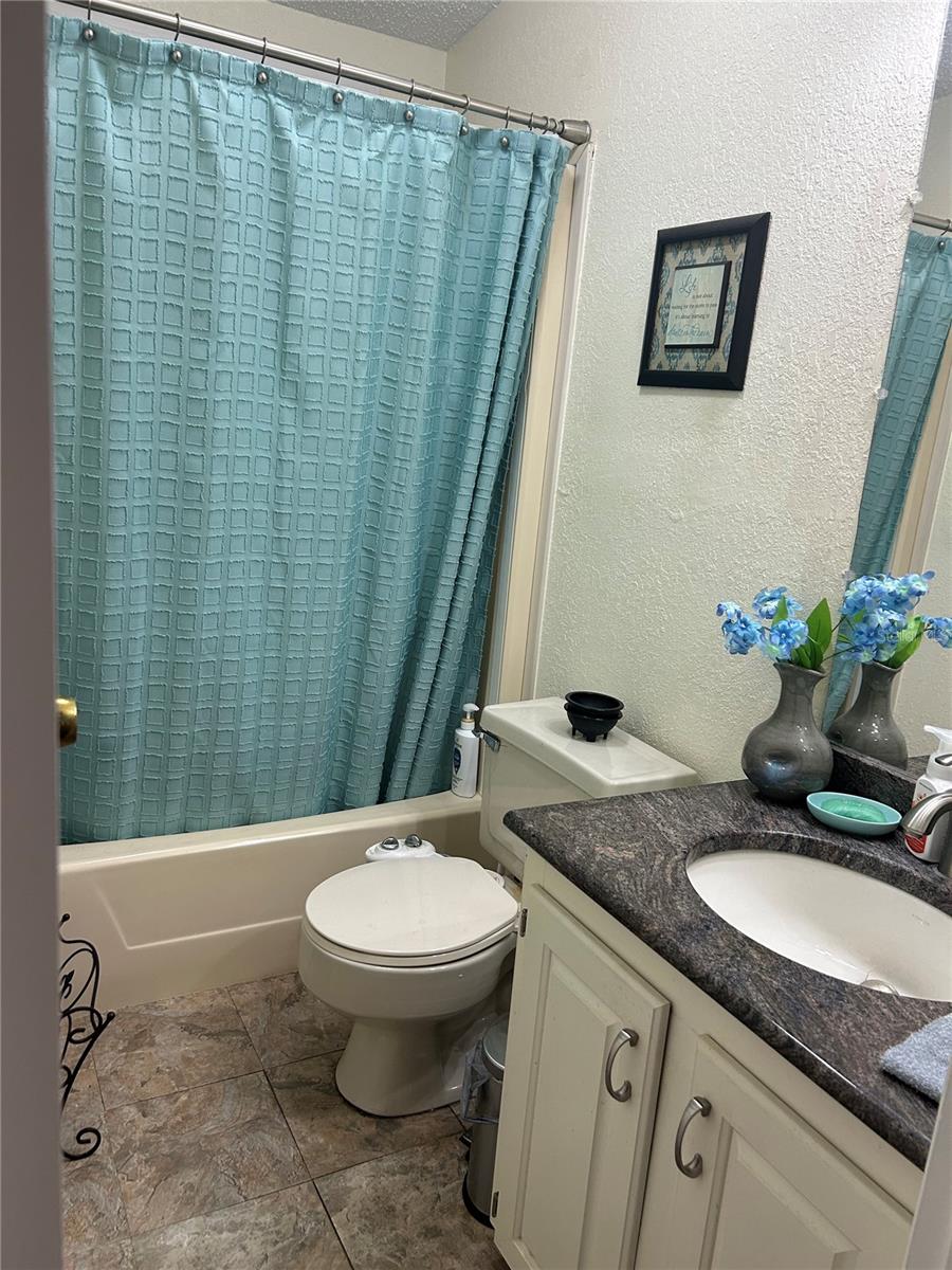 731 Polo Park East Blvd Property Photo 15