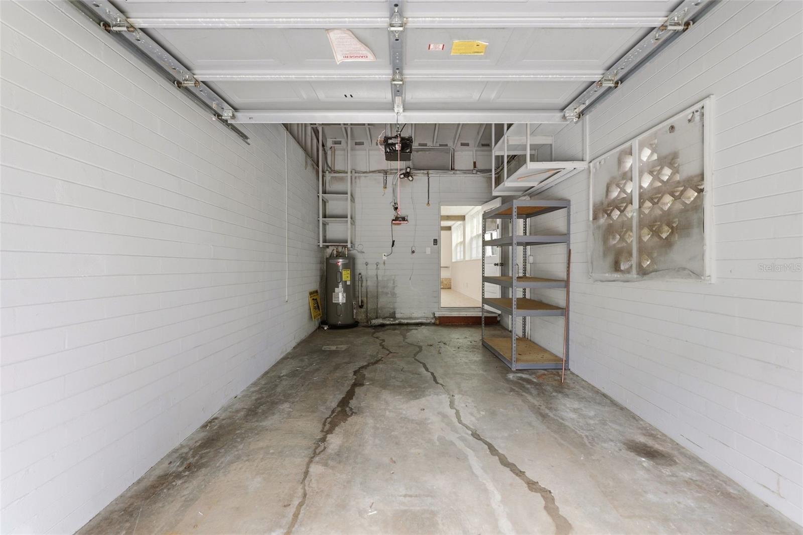 724 Braidwood Ln Property Photo 29
