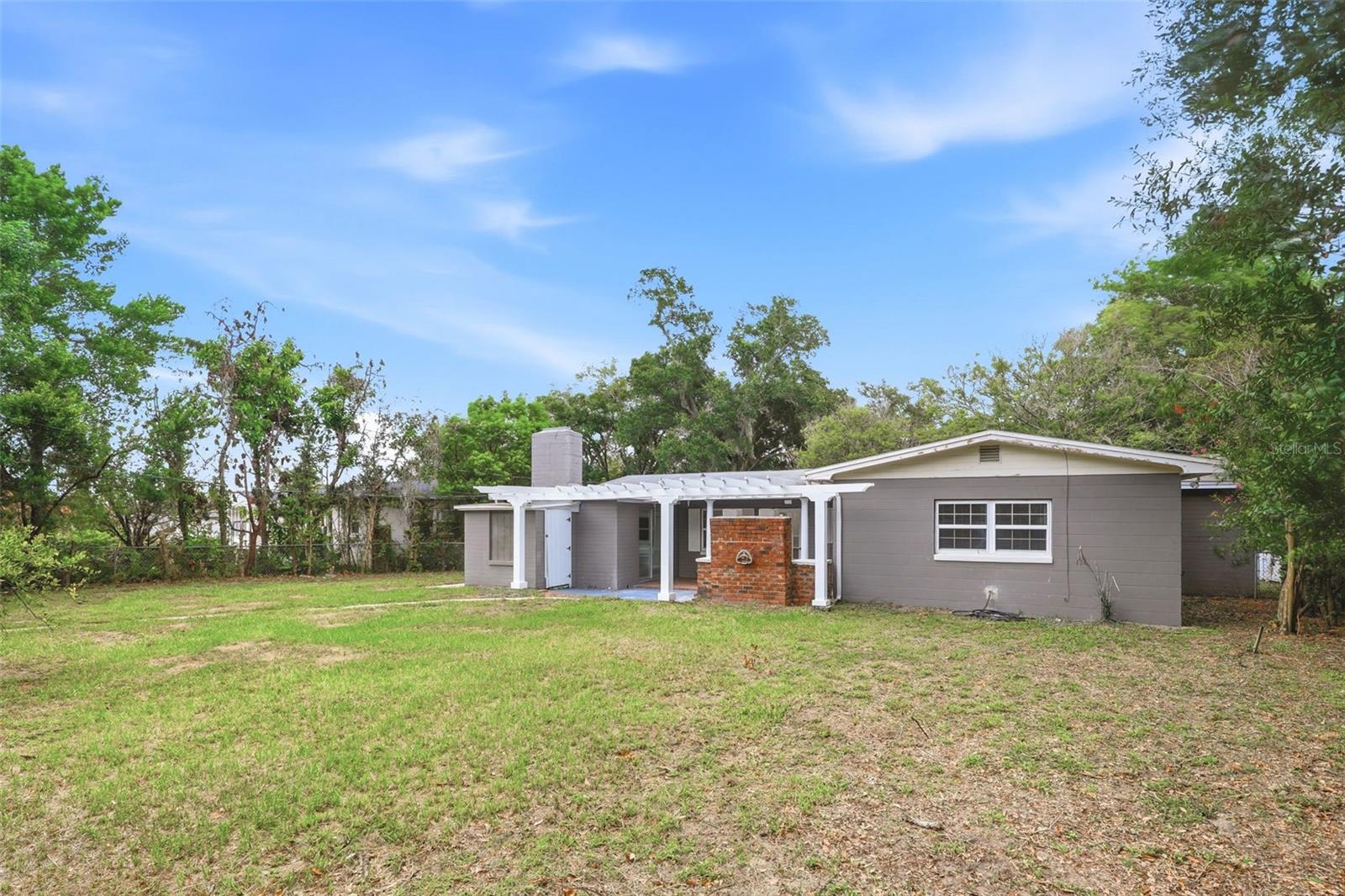 724 Braidwood Ln Property Photo 35