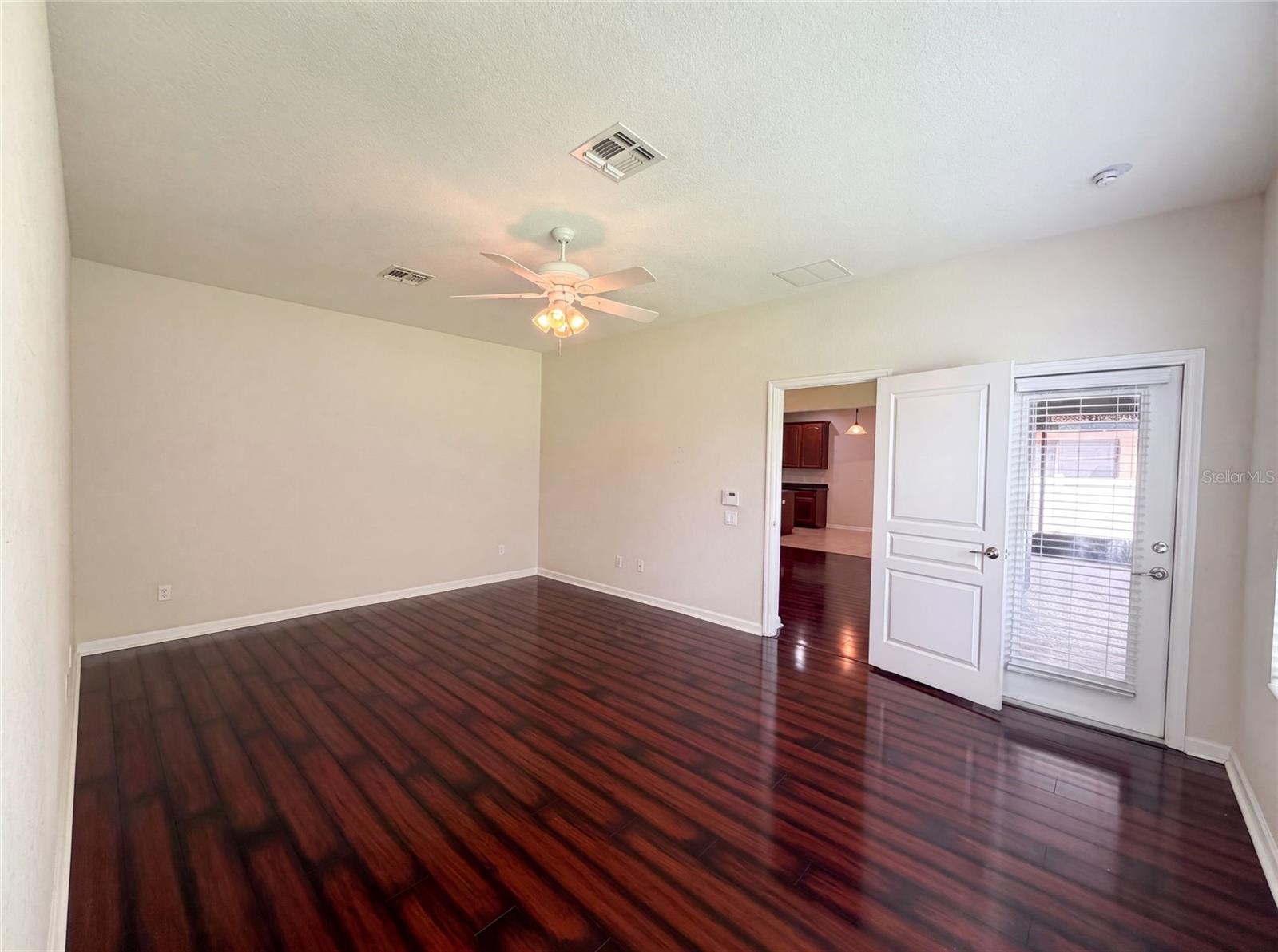 13228 Roskin Ln Property Photo 10