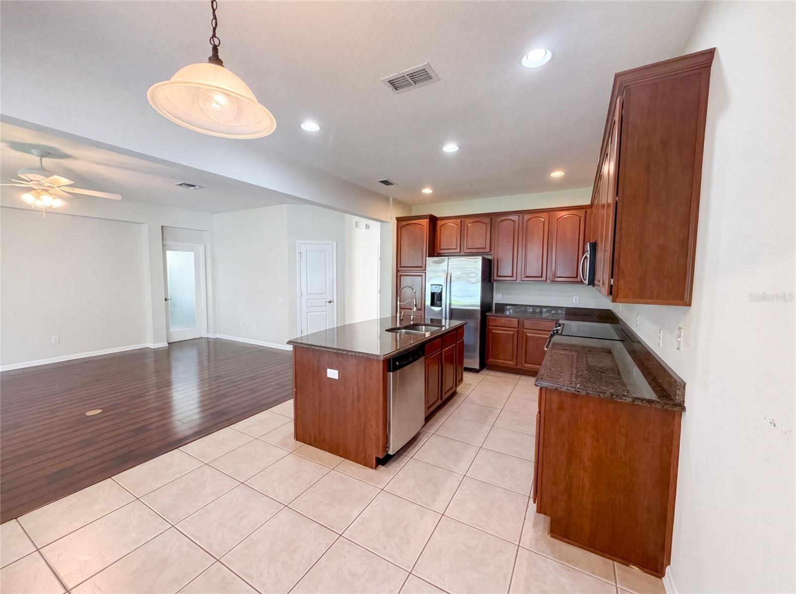 13228 Roskin Ln Property Photo 13