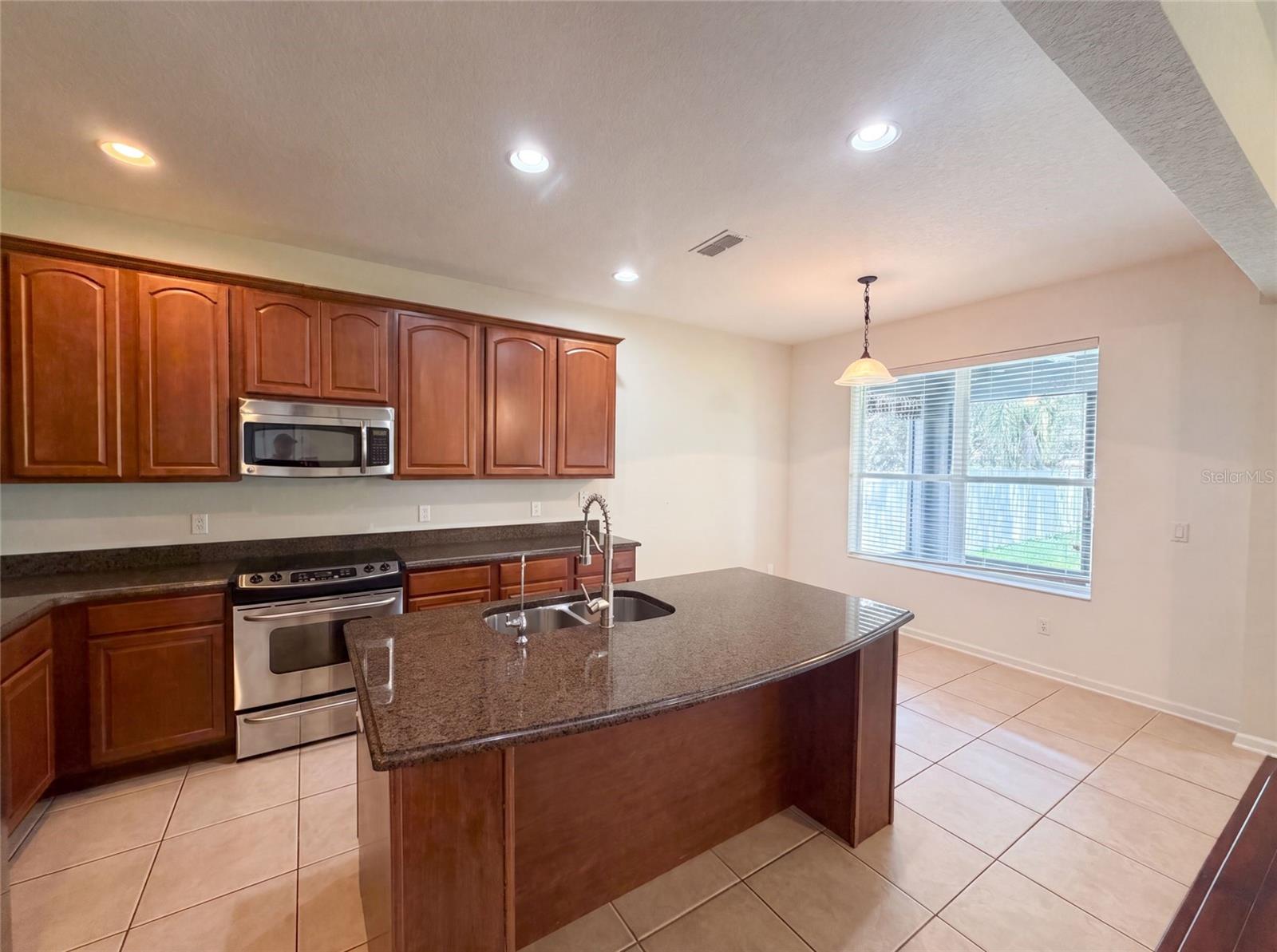 13228 Roskin Ln Property Photo 15