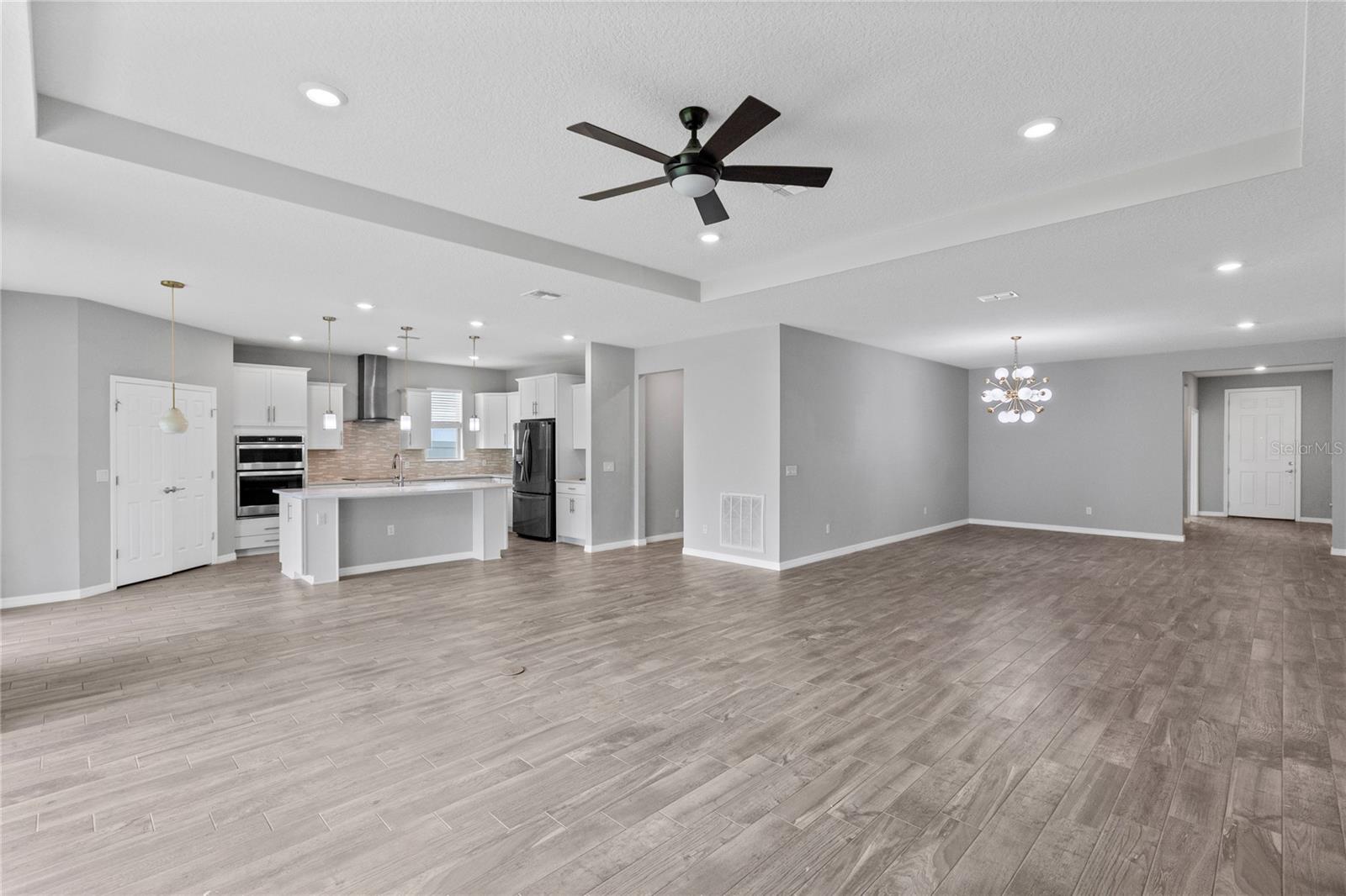 2754 Matera Dr Property Photo 5