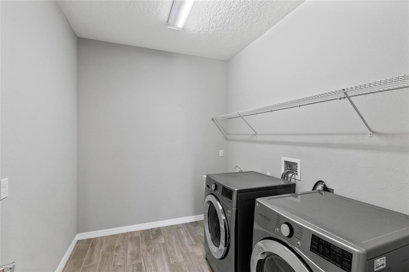 2754 Matera Dr Property Photo 21