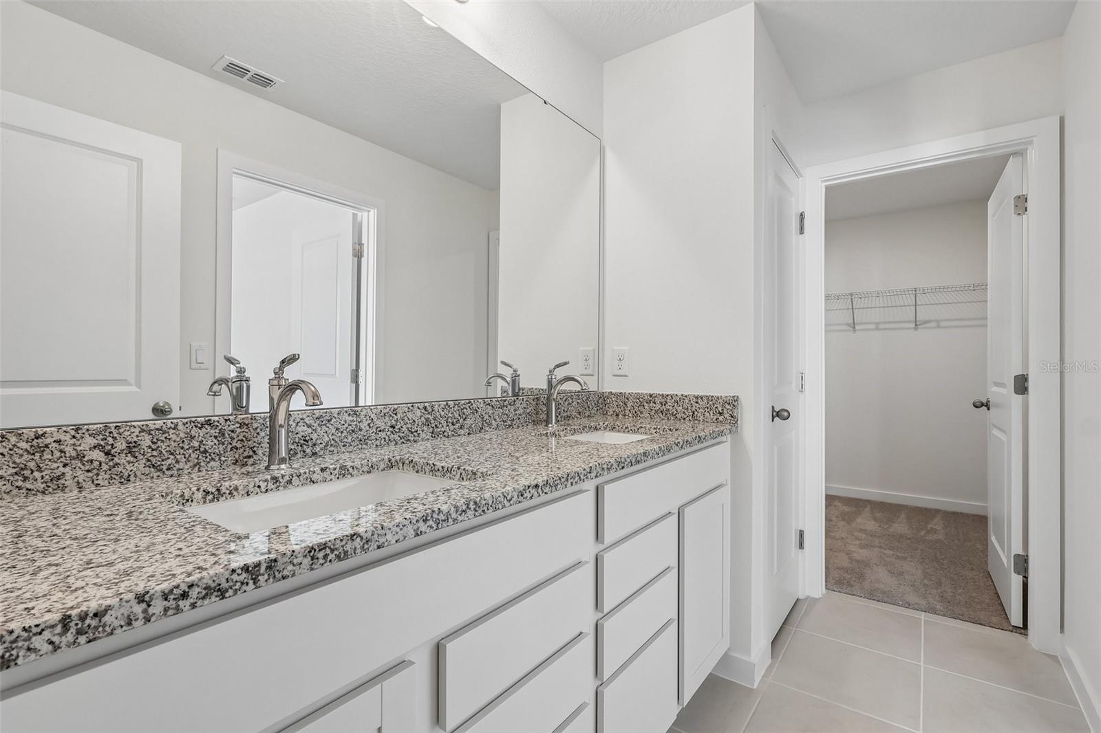 2708 Meadow Crest Dr Property Photo 18