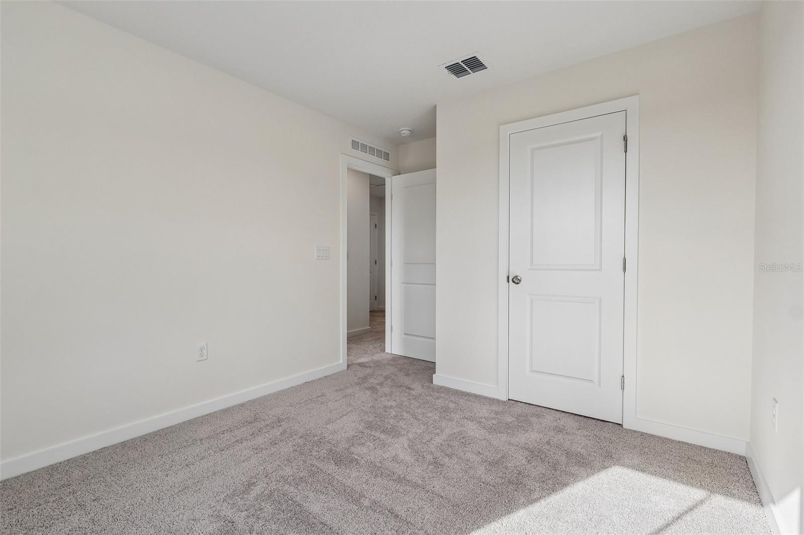 2708 Meadow Crest Dr Property Photo 26