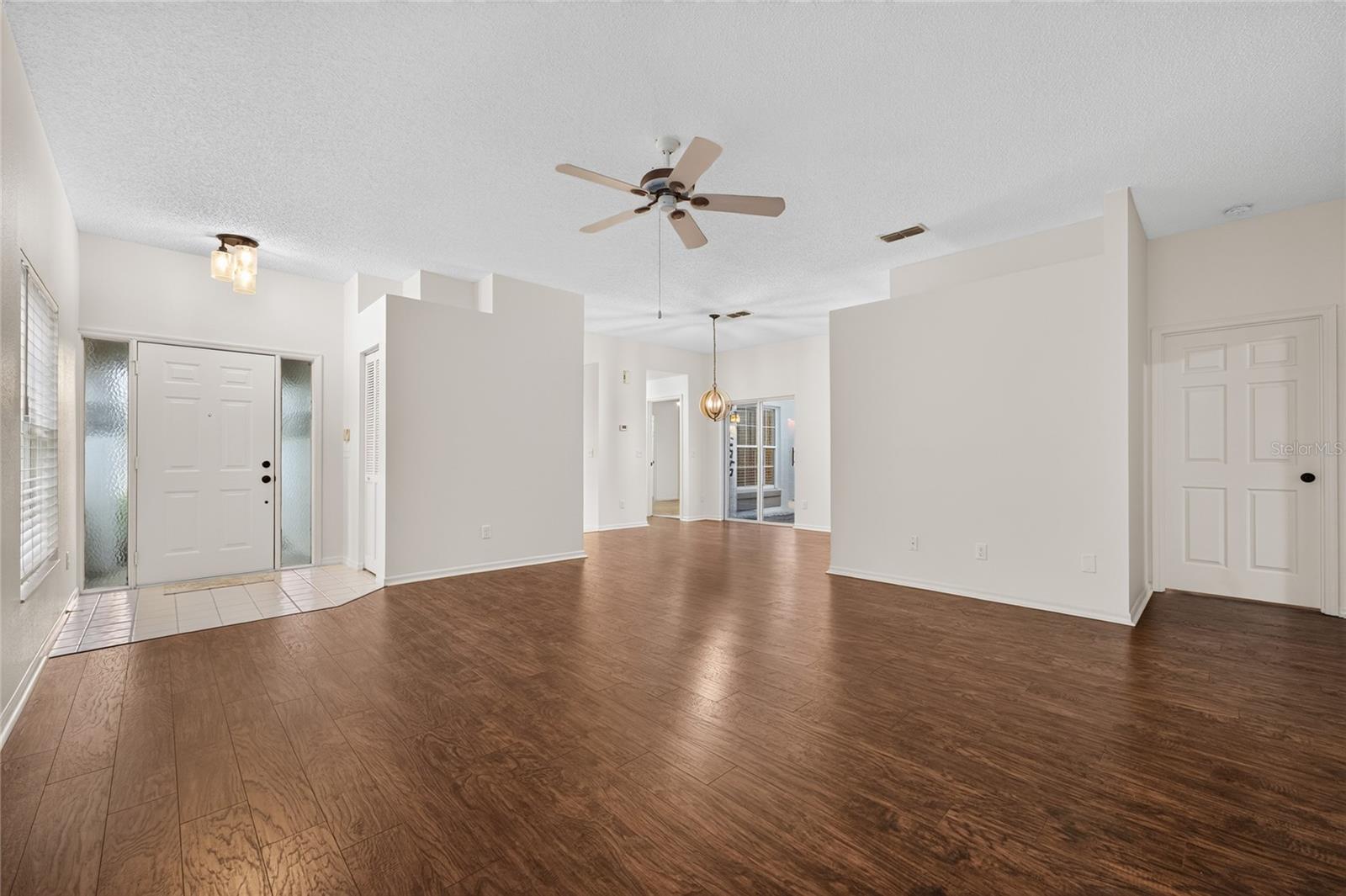 11206 Purple Plum Ct Property Photo 2