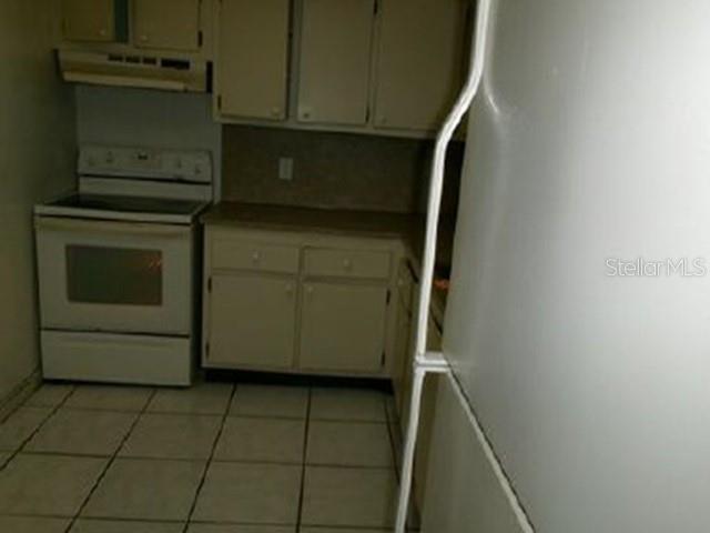 6190 Woodlands Blvd #309 Property Photo 3