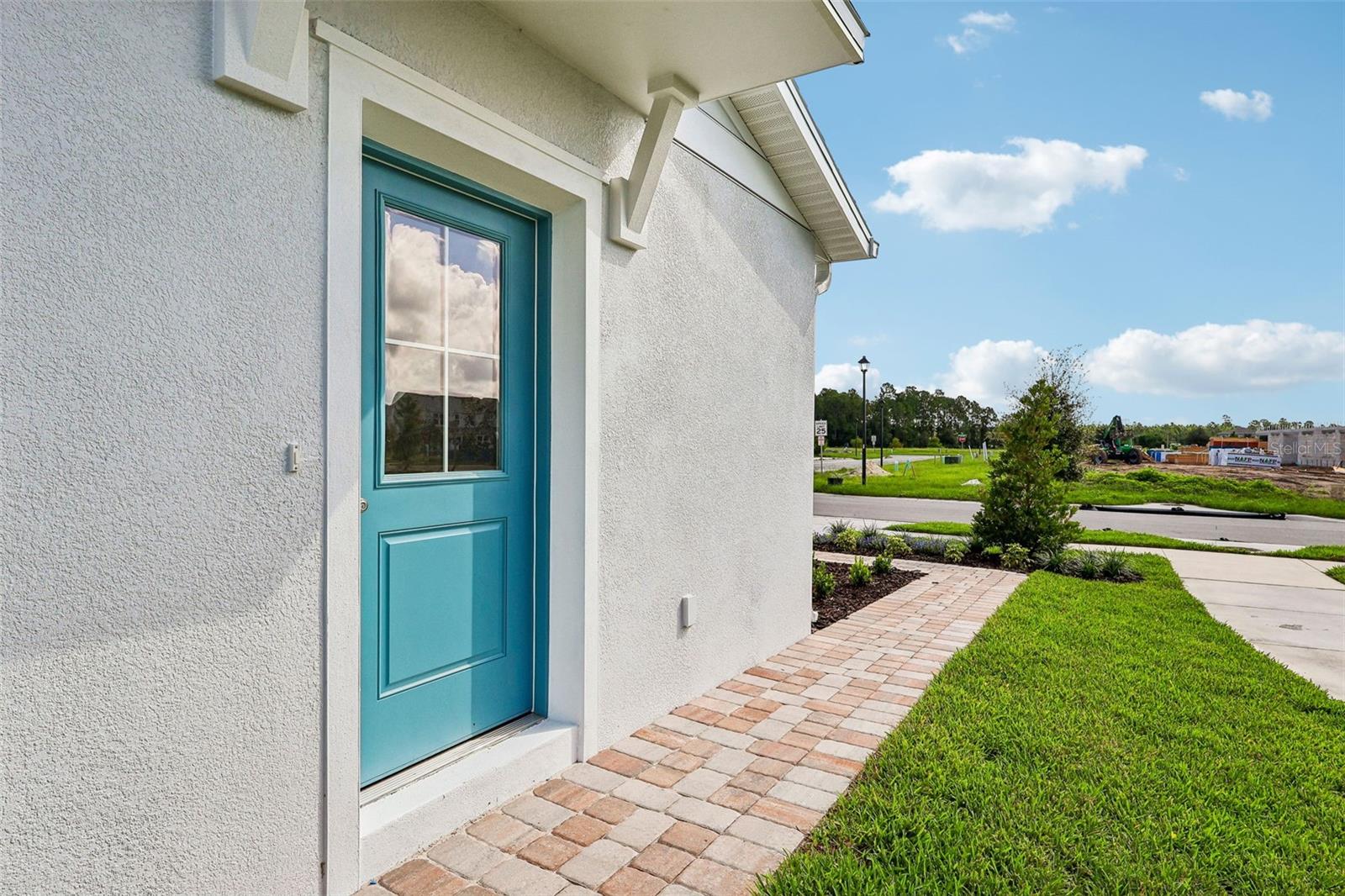 2712 Meadow Crest Dr Property Photo 4