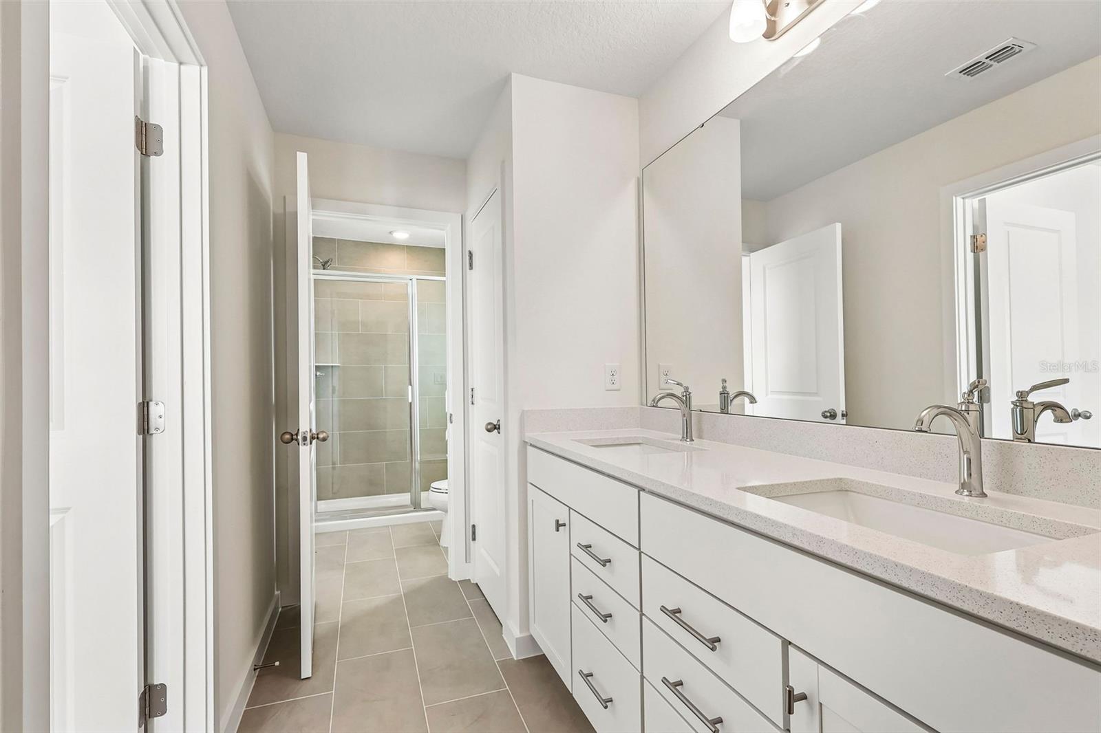 2712 Meadow Crest Dr Property Photo 23
