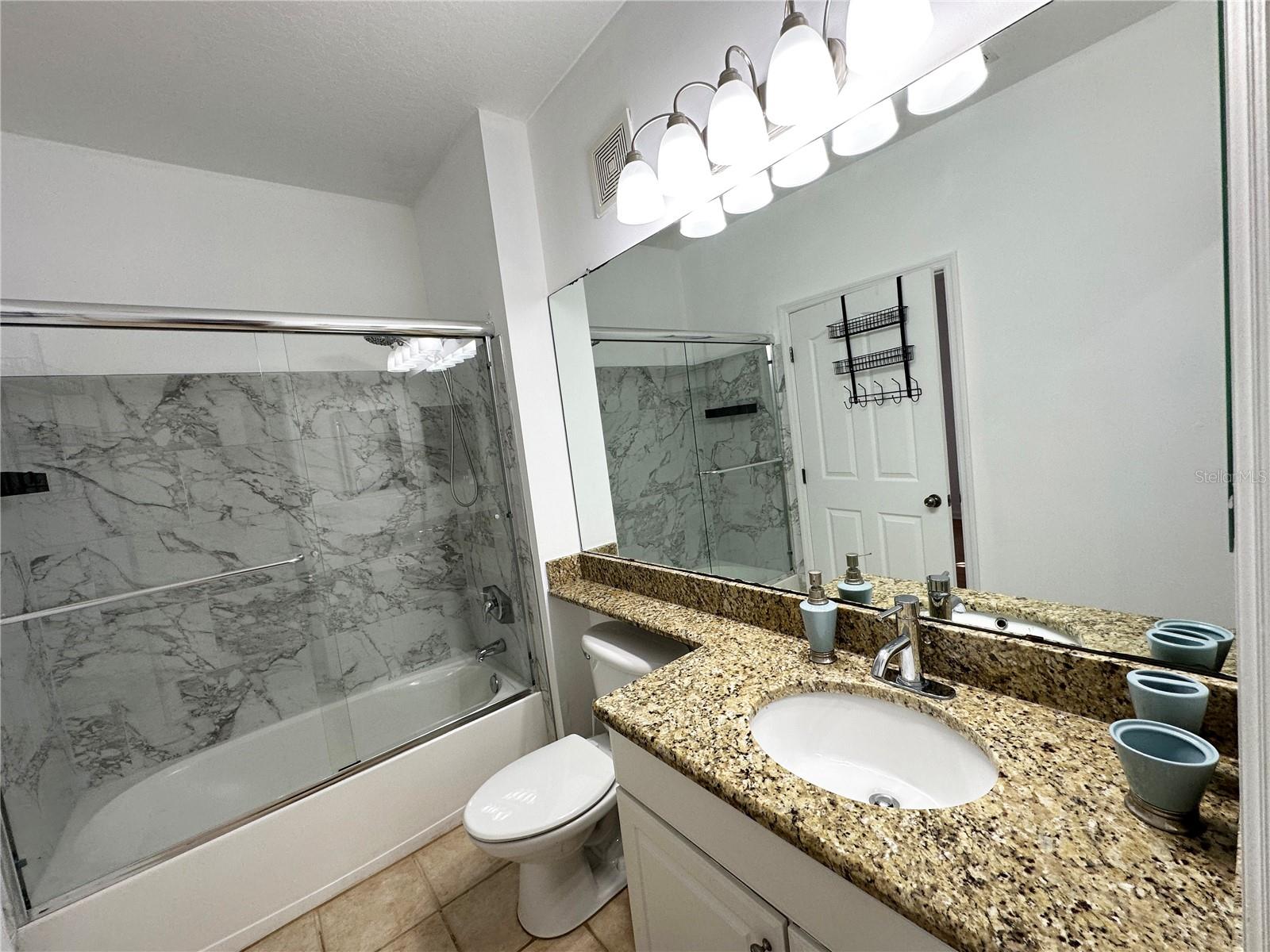 12843 Madison Pointe Cir E #201 Property Photo 17