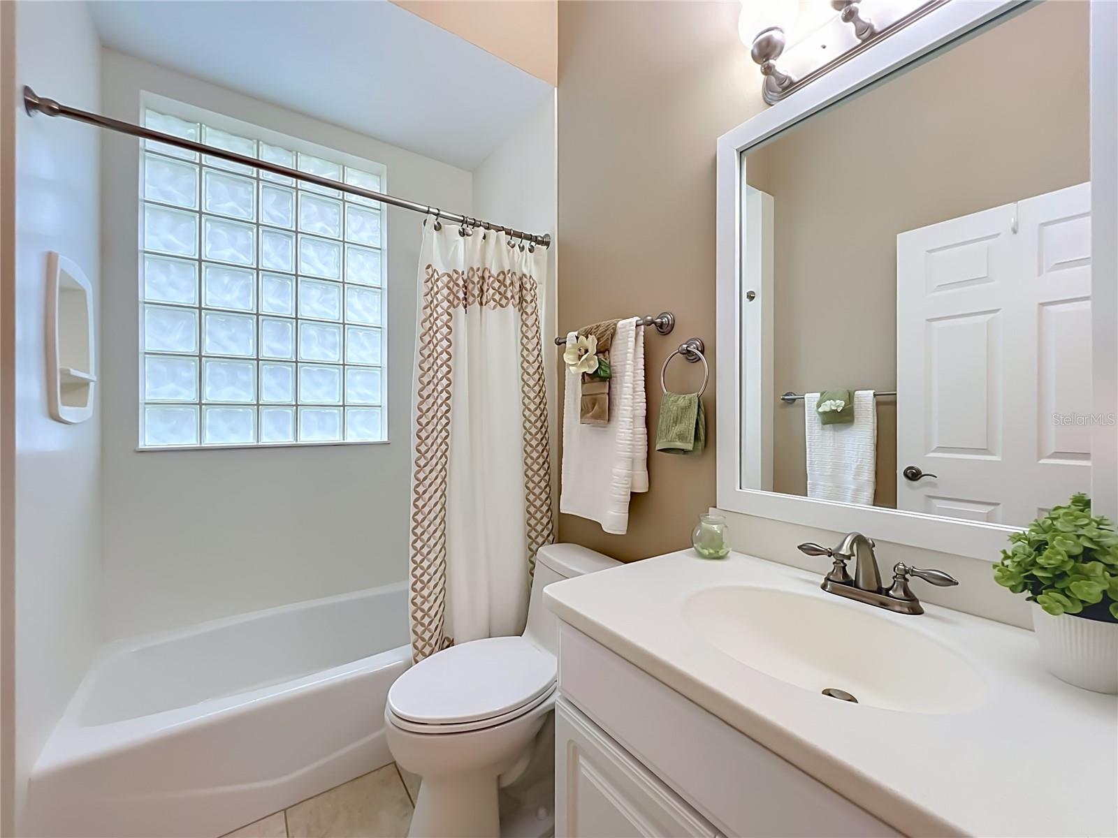 2667 Cochise Trl Property Photo 37