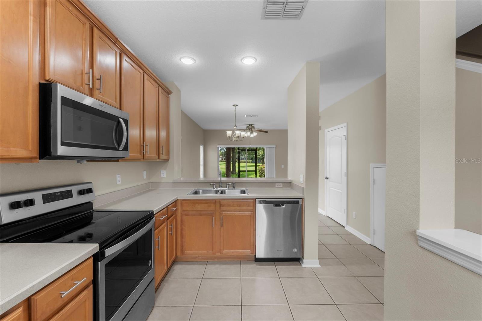 10325 Manderley Way #126 Property Photo 13