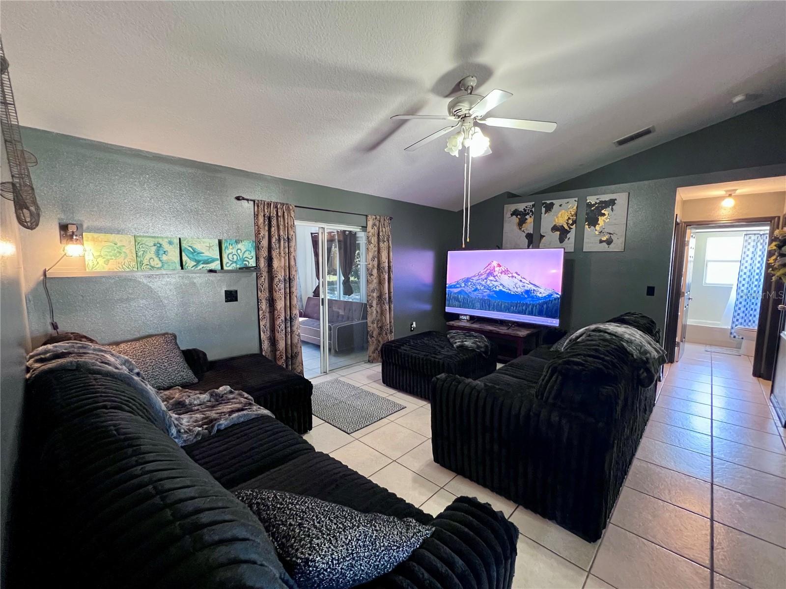 677 Sagamore Dr Property Photo 13