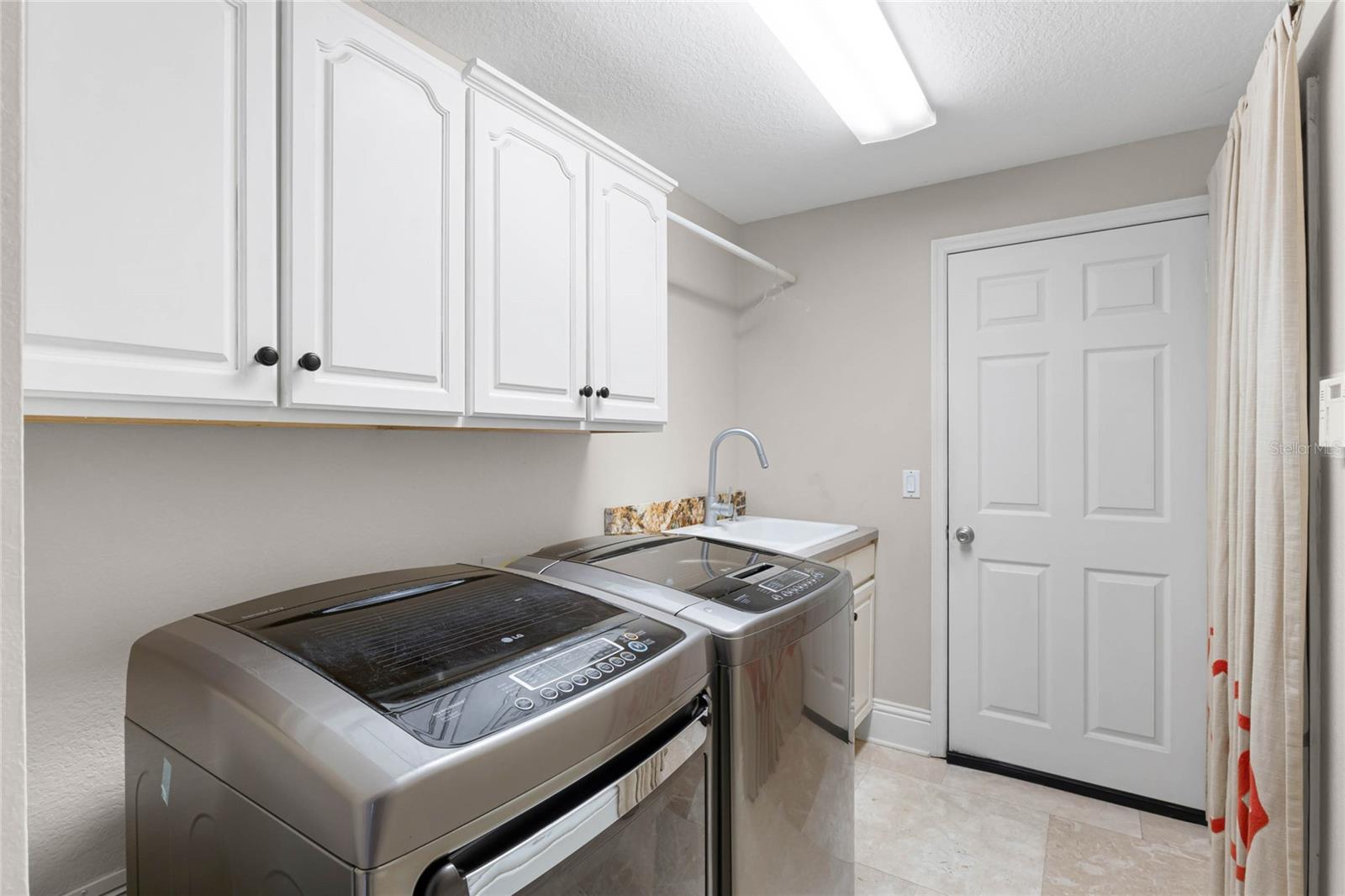 2031 Willow Lauren Ln #l Property Photo 37