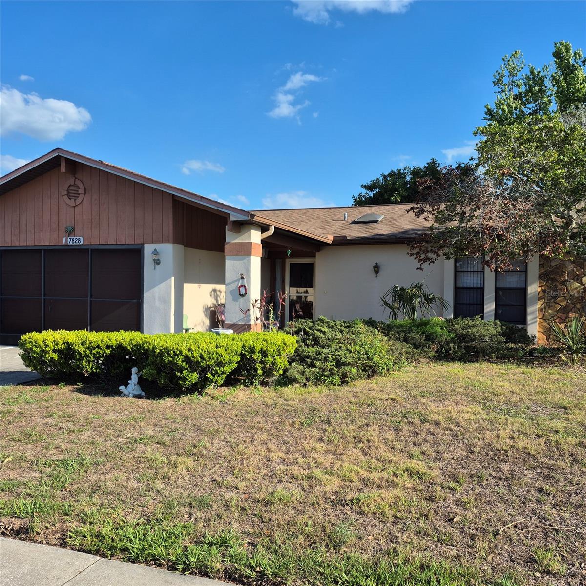7828 Royal Stewart Dr Property Photo 1