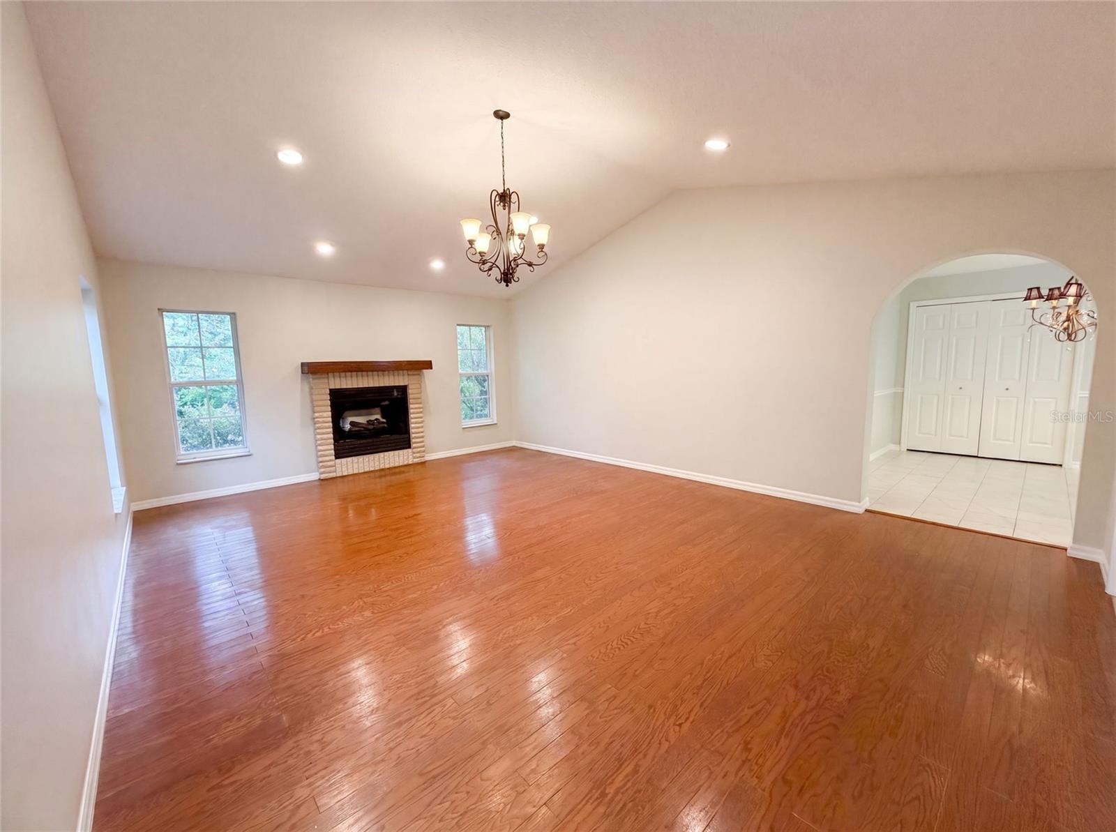 11540 Camp Dr Property Photo 25