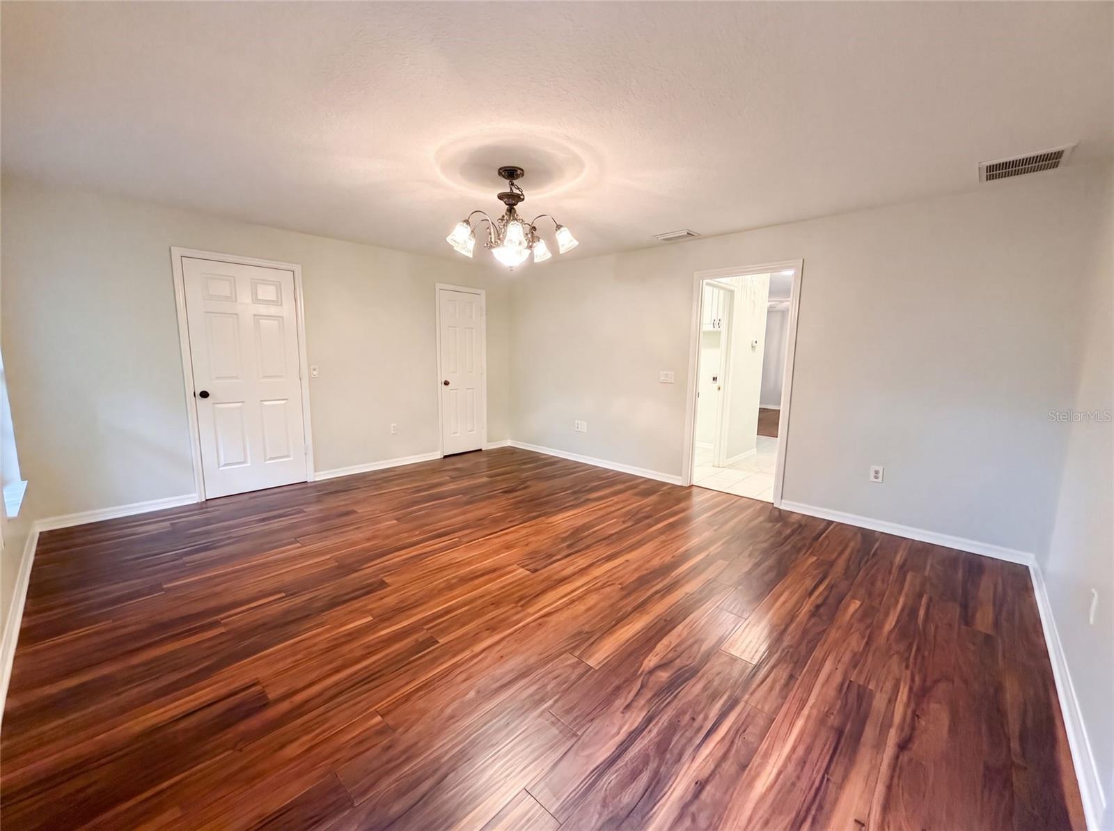 11540 Camp Dr Property Photo 28