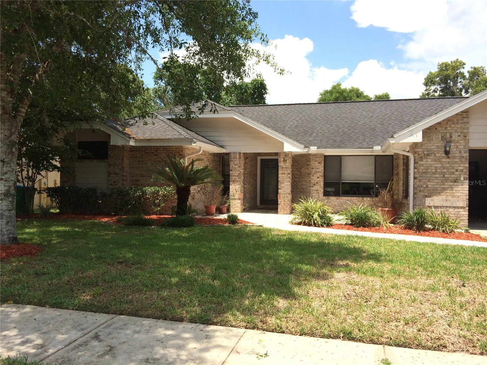 1114 Seafarer Ln Property Photo 1