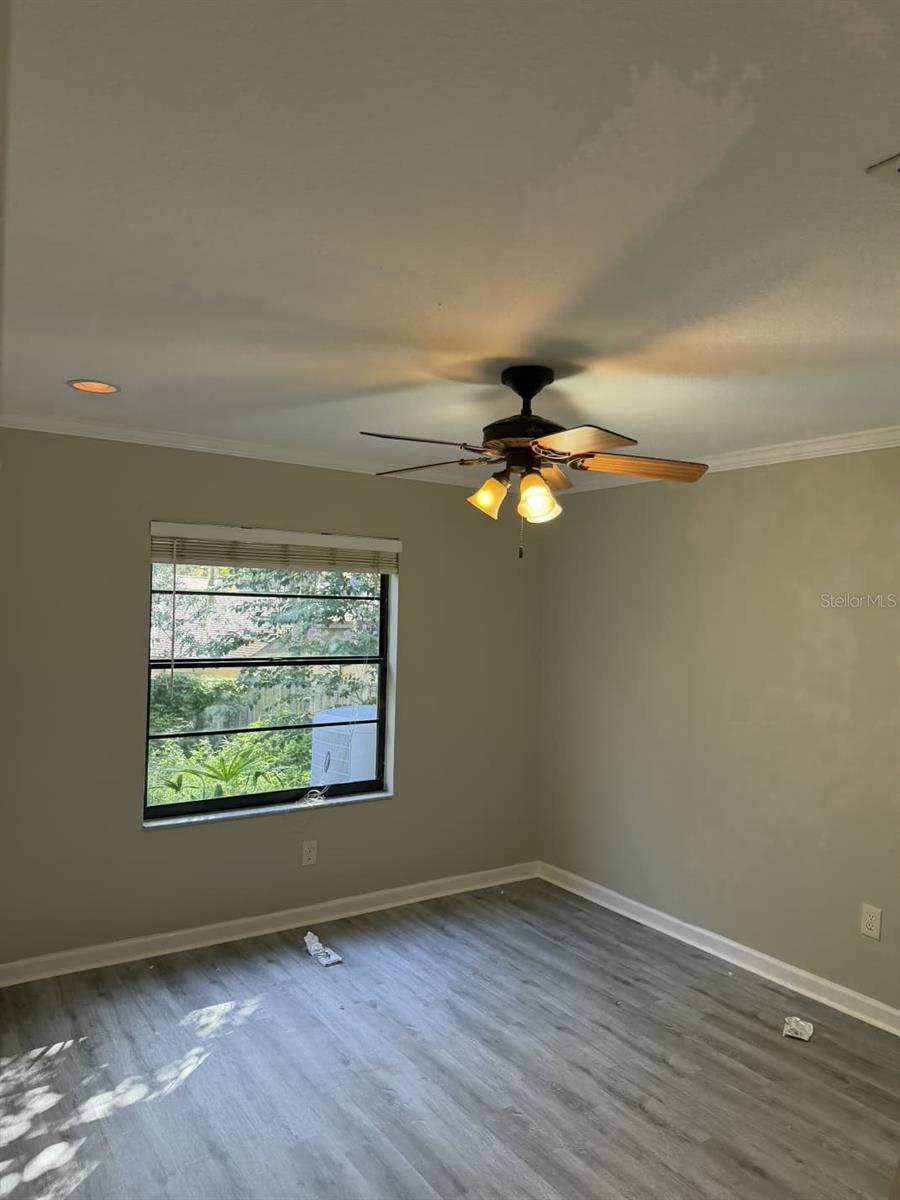 1114 Seafarer Ln Property Photo 7