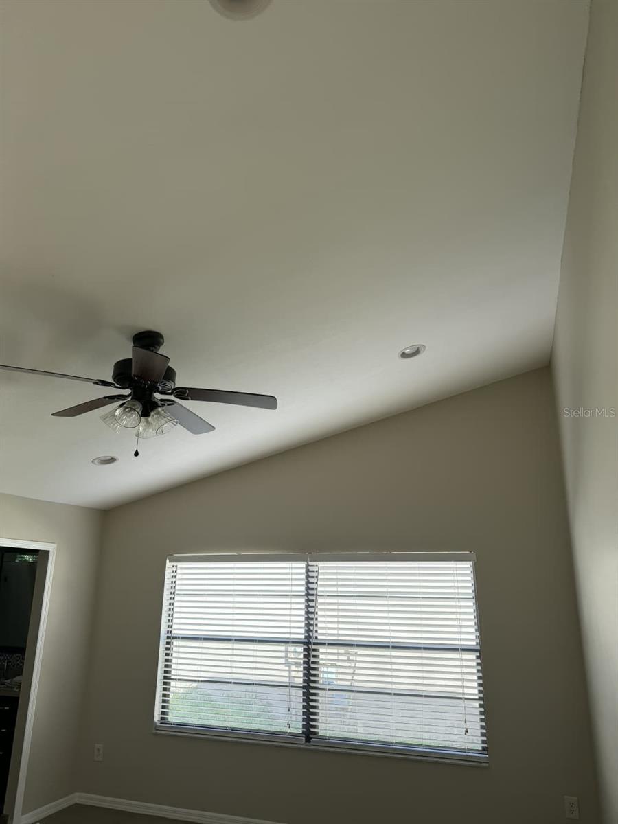 1114 Seafarer Ln Property Photo 9