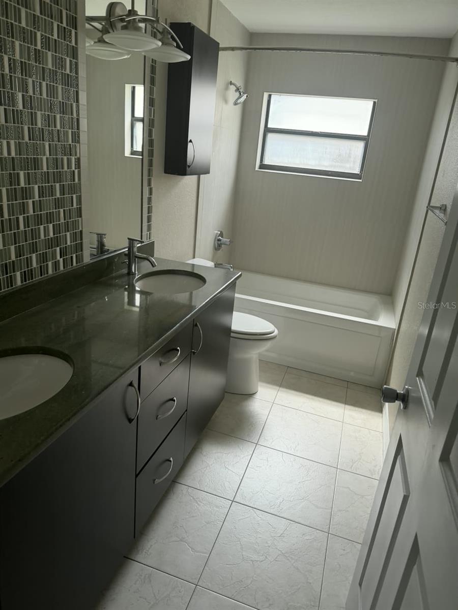 1114 Seafarer Ln Property Photo 19