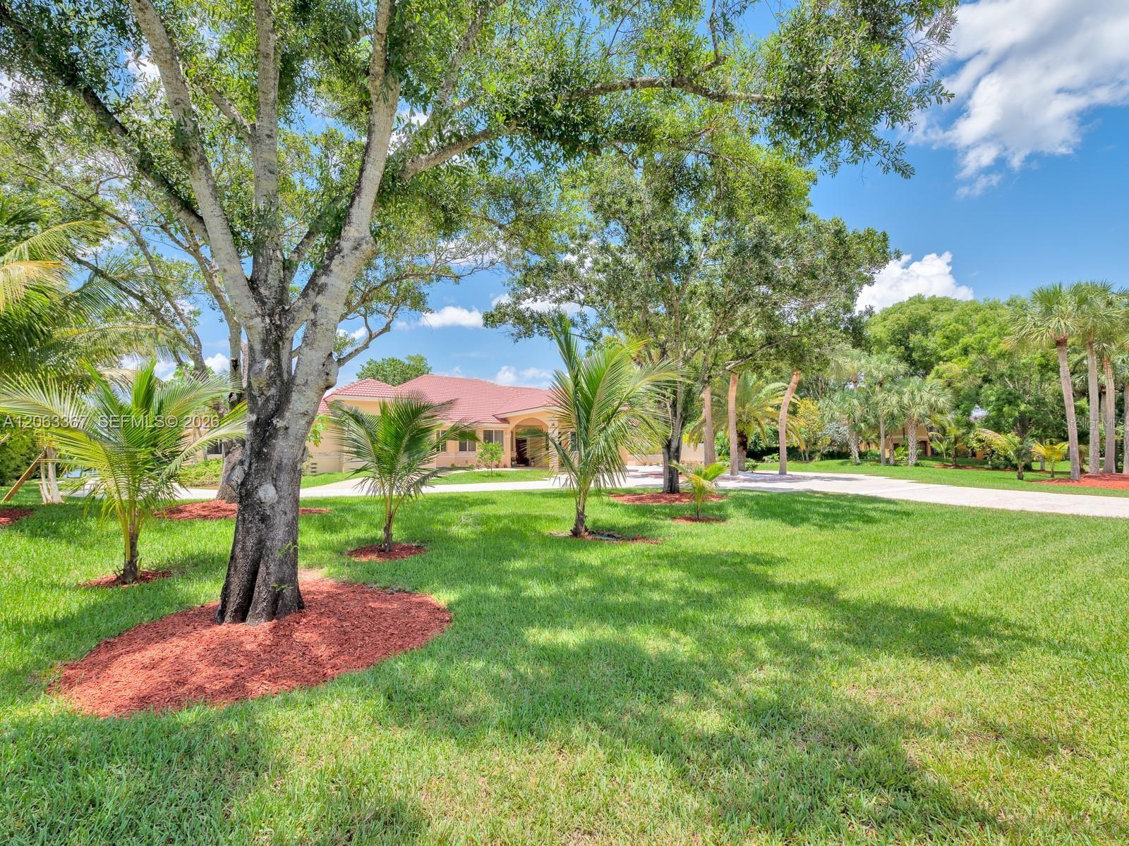 2710 Walkers Way Property Photo 3
