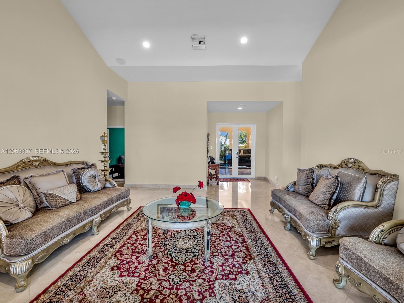 2710 Walkers Way Property Photo 11