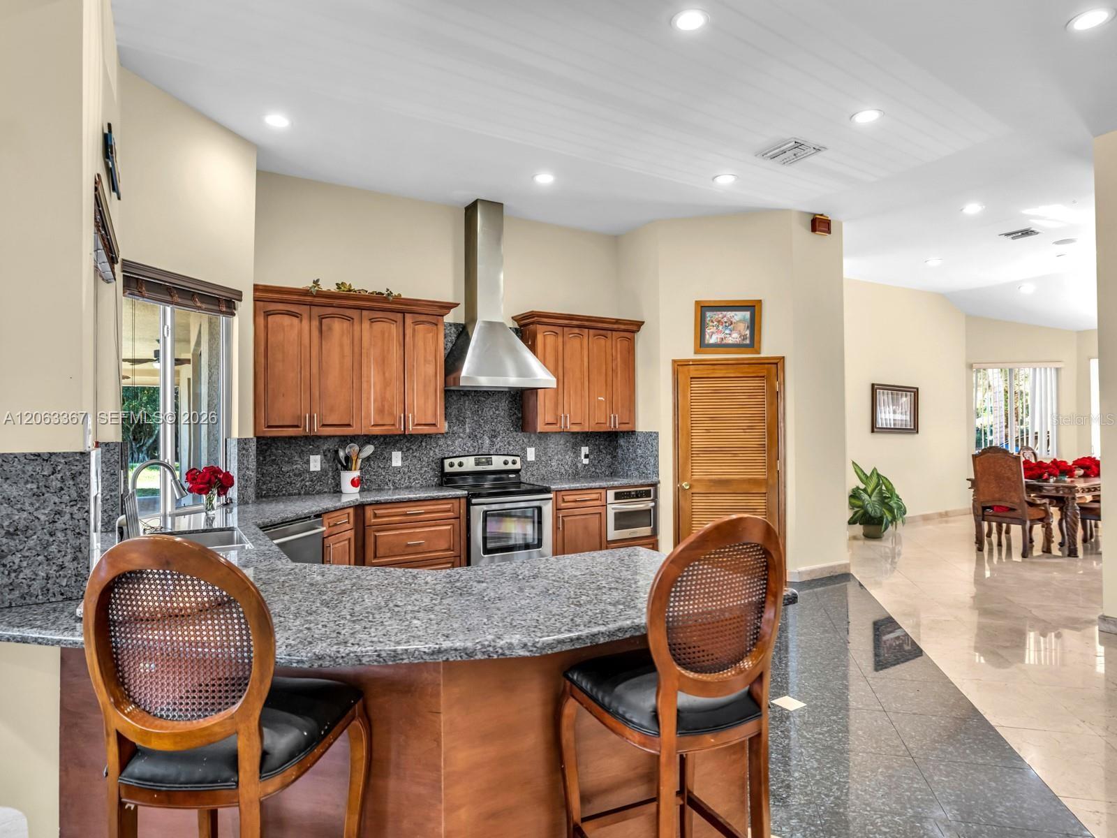 2710 Walkers Way Property Photo 18