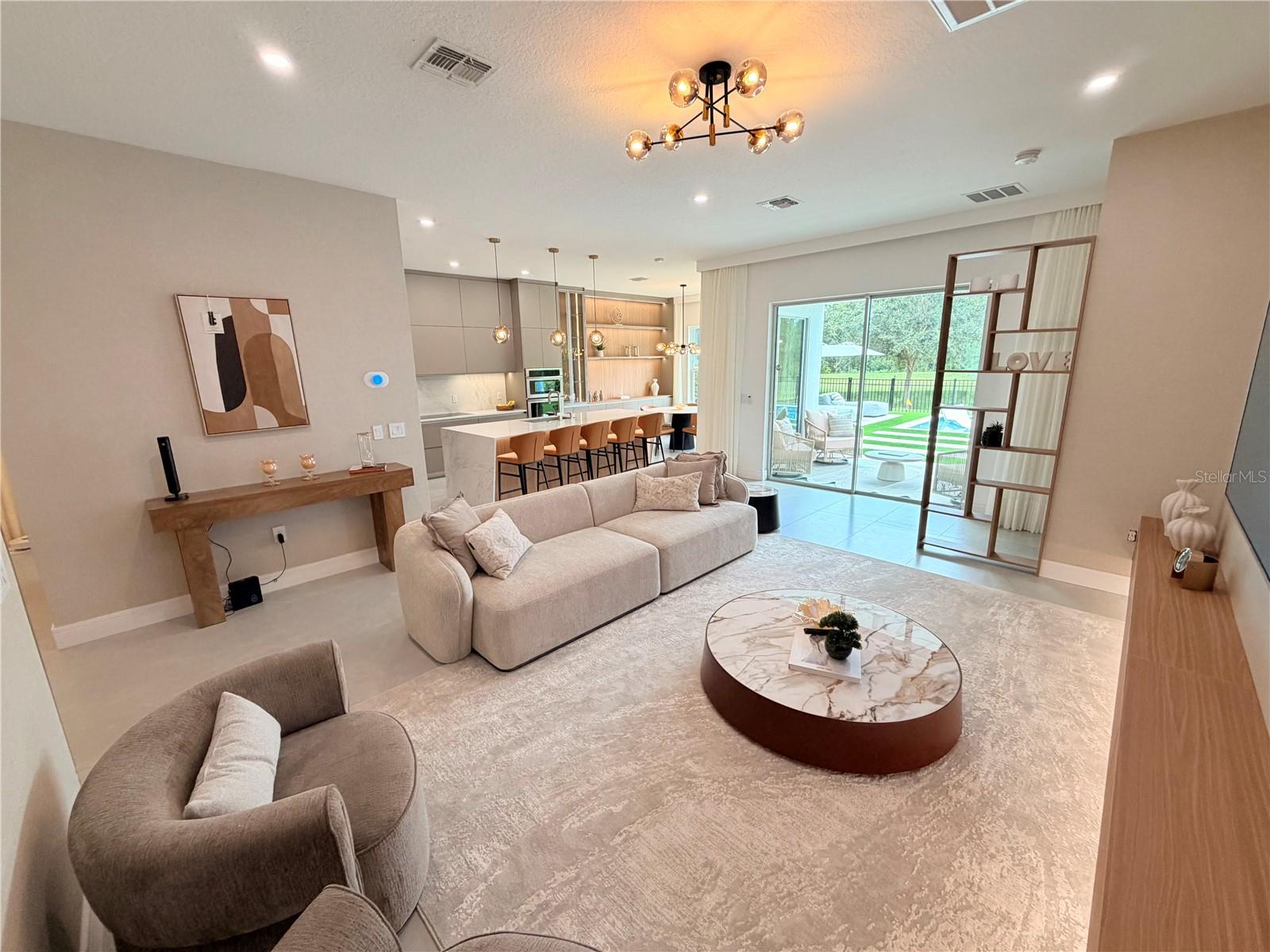12676 Salomon Cove Dr Property Photo 14
