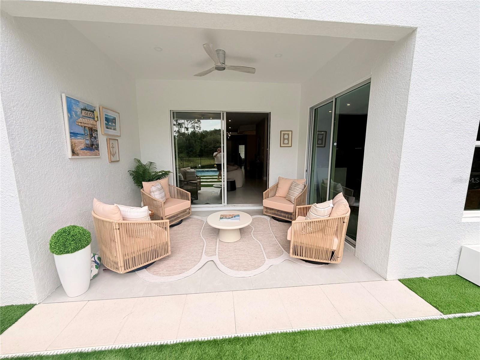 12676 Salomon Cove Dr Property Photo 45