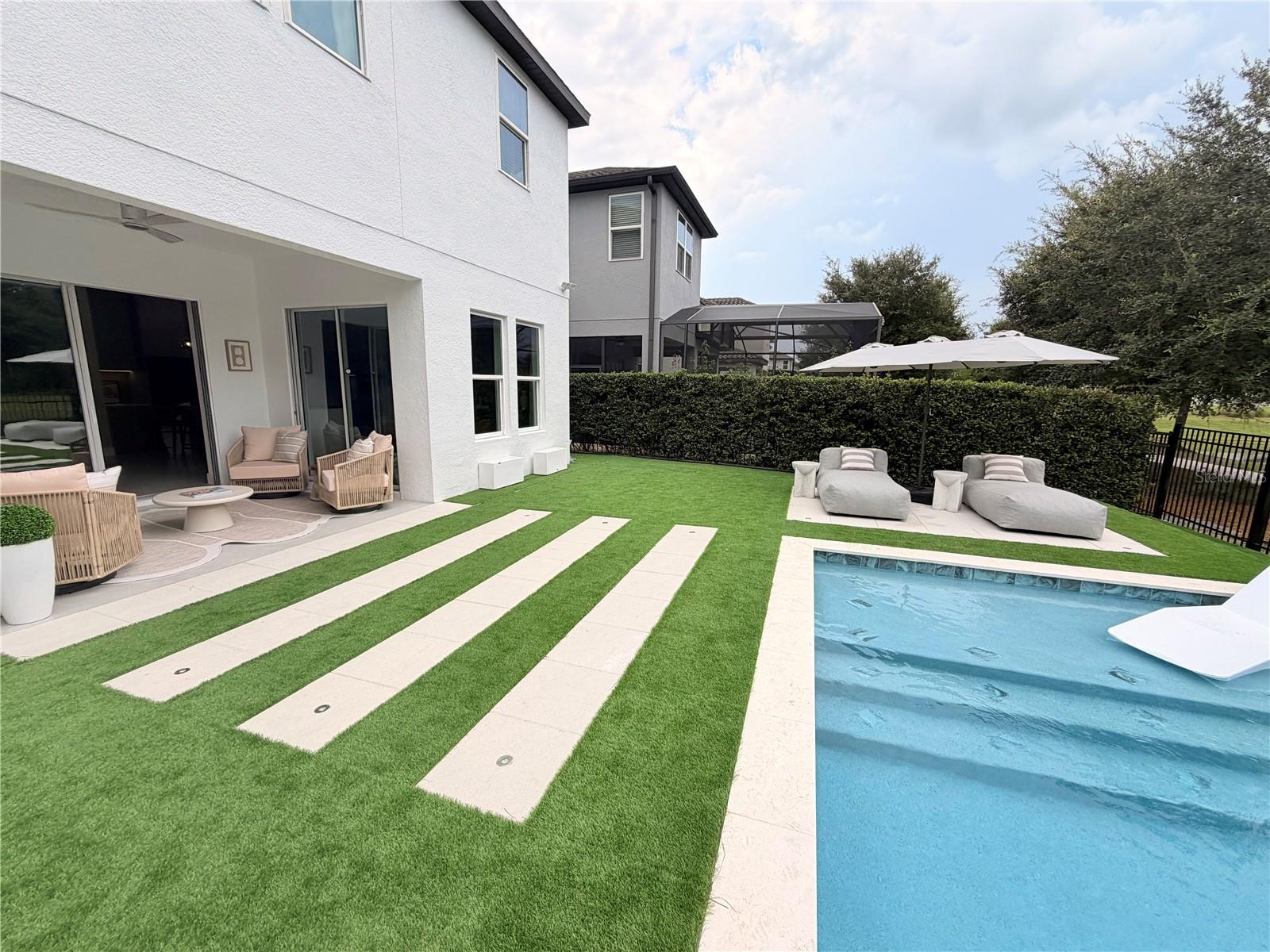 12676 Salomon Cove Dr Property Photo 47