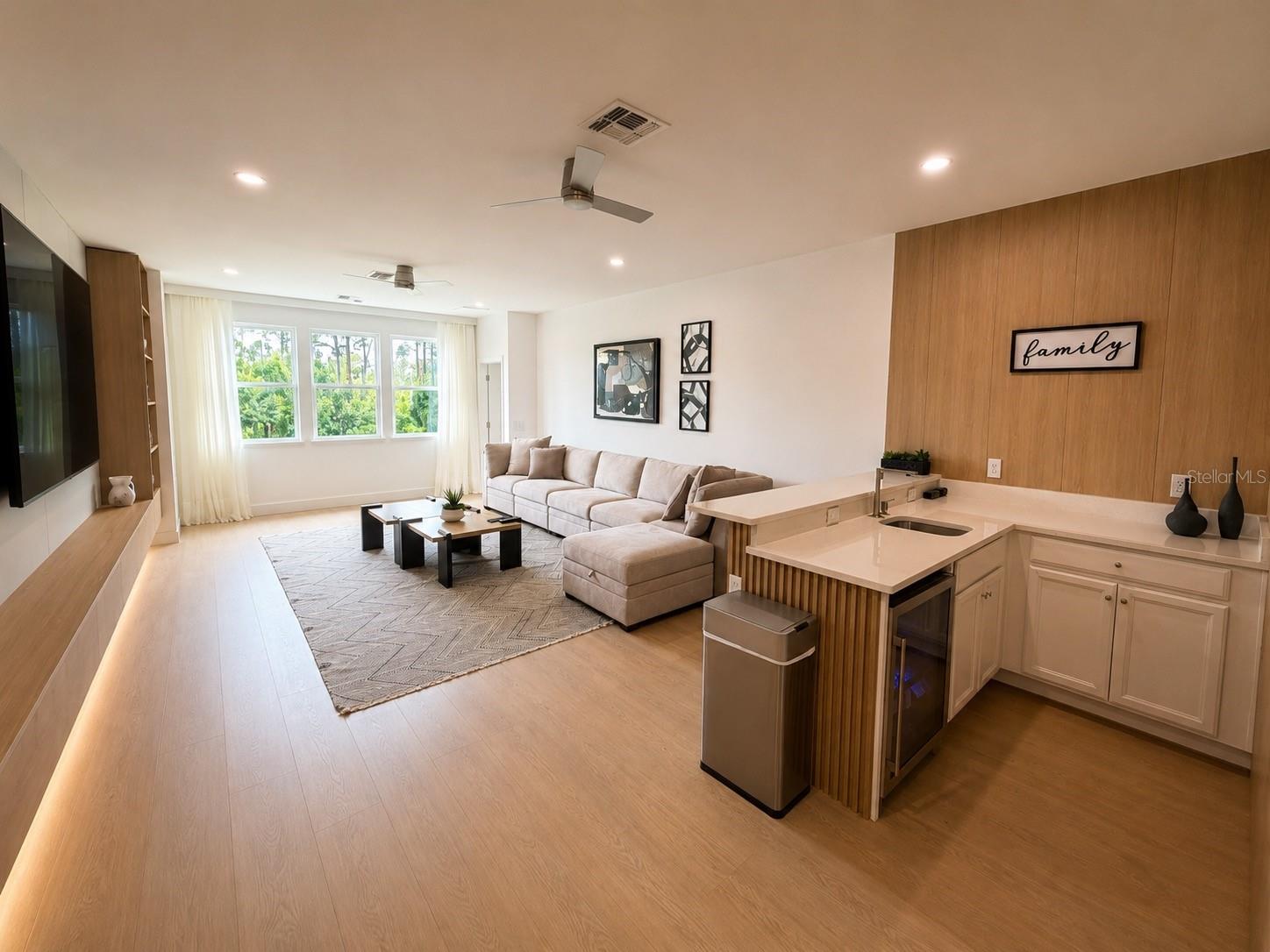 12676 Salomon Cove Dr Property Photo 72