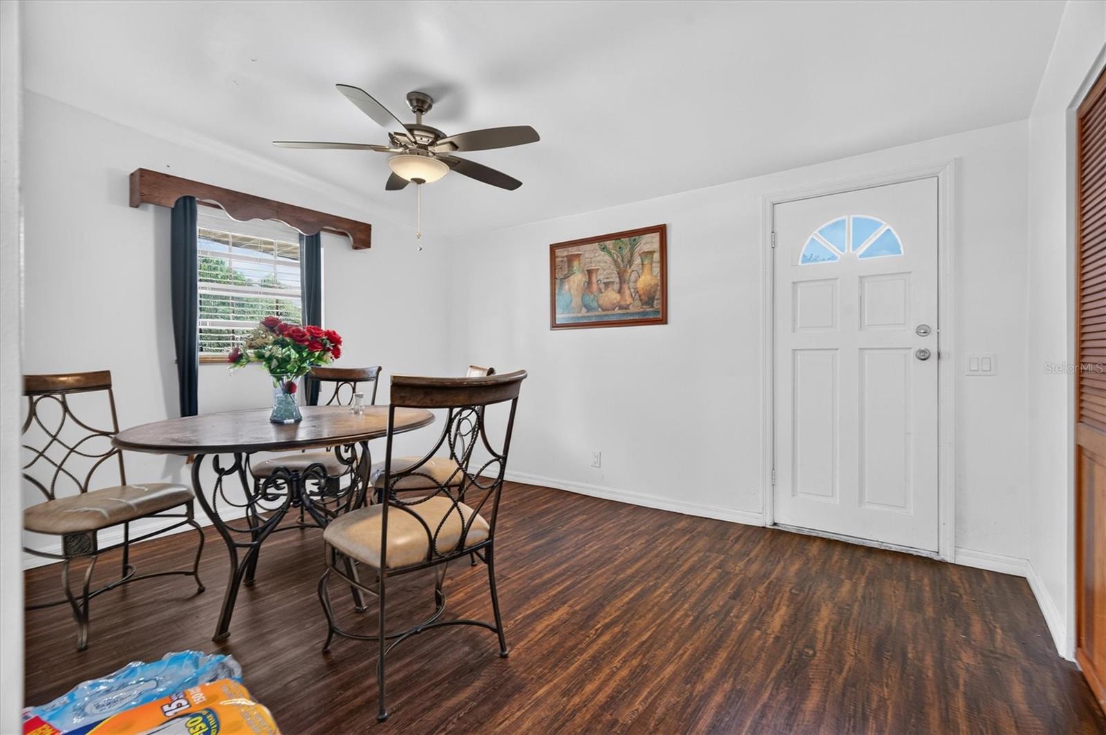 1865 Cedarwood Dr Property Photo 14