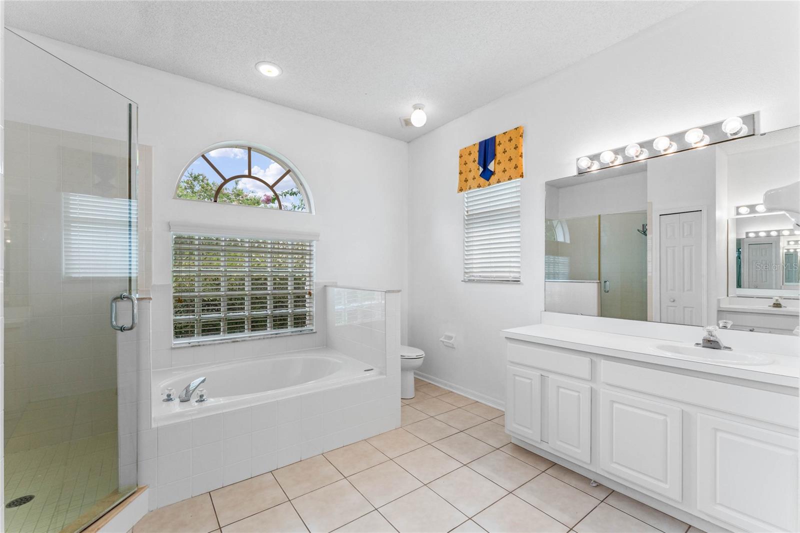 1027 Durango Loop St Property Photo 9