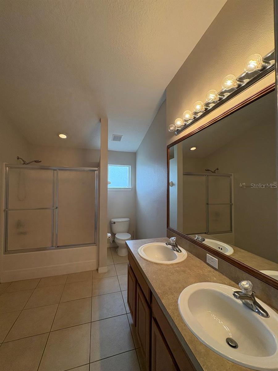 10907 Derringer Dr Property Photo 15