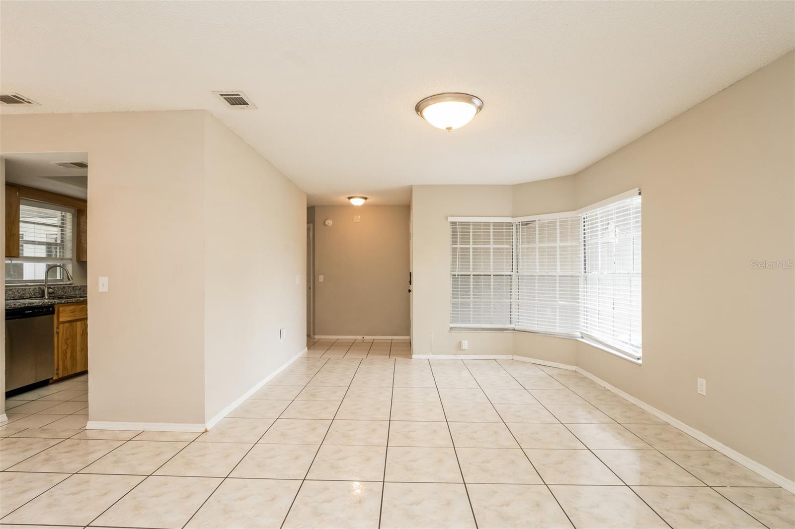 2680 Sweet Springs St Property Photo 4