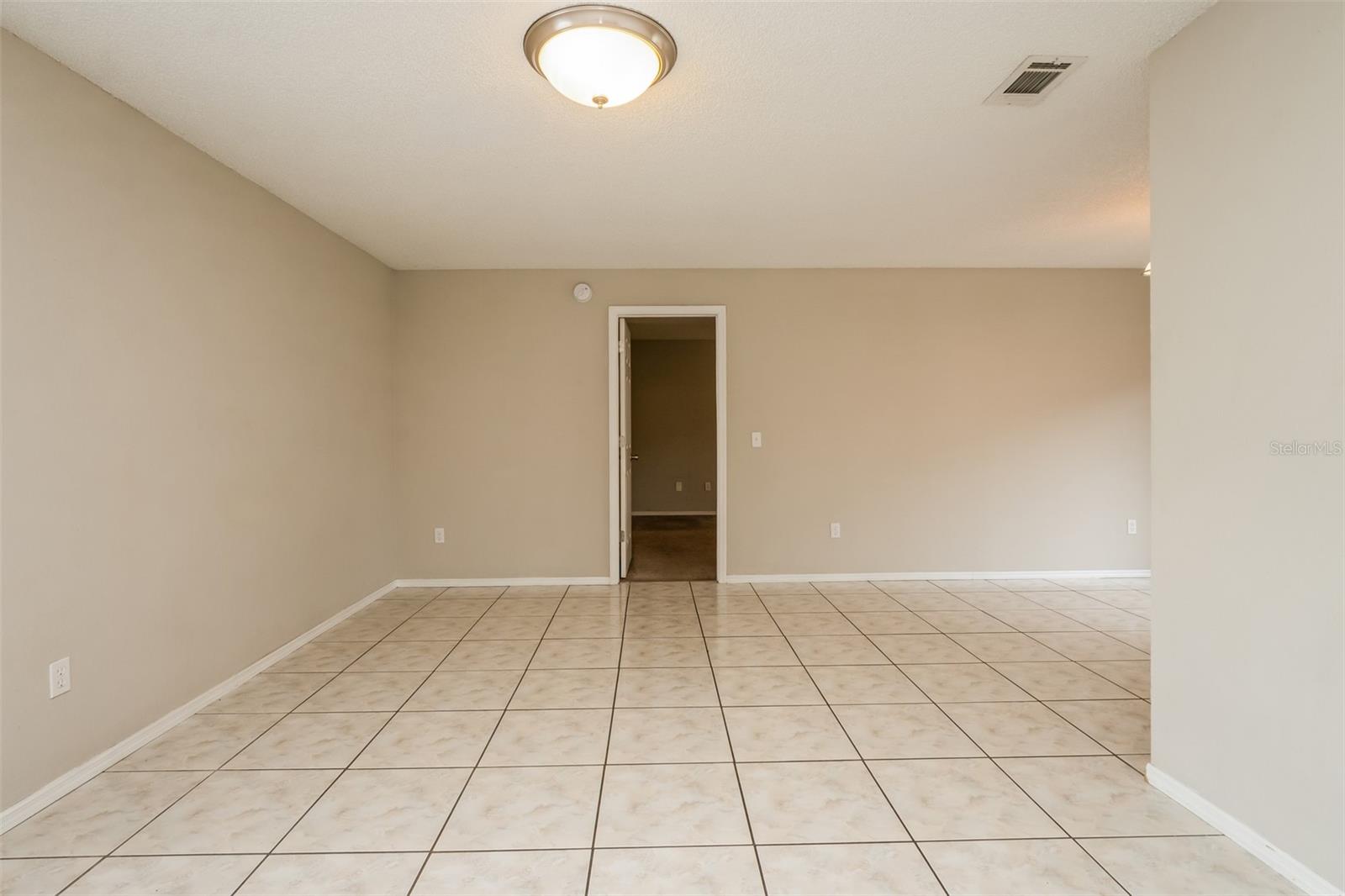 2680 Sweet Springs St Property Photo 5