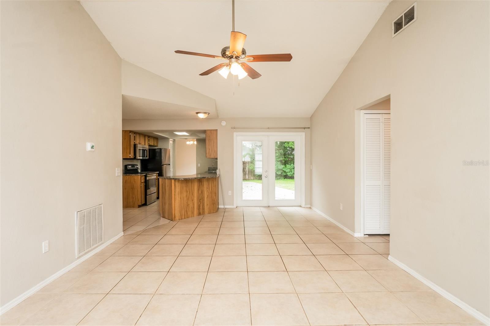 2680 Sweet Springs St Property Photo 11