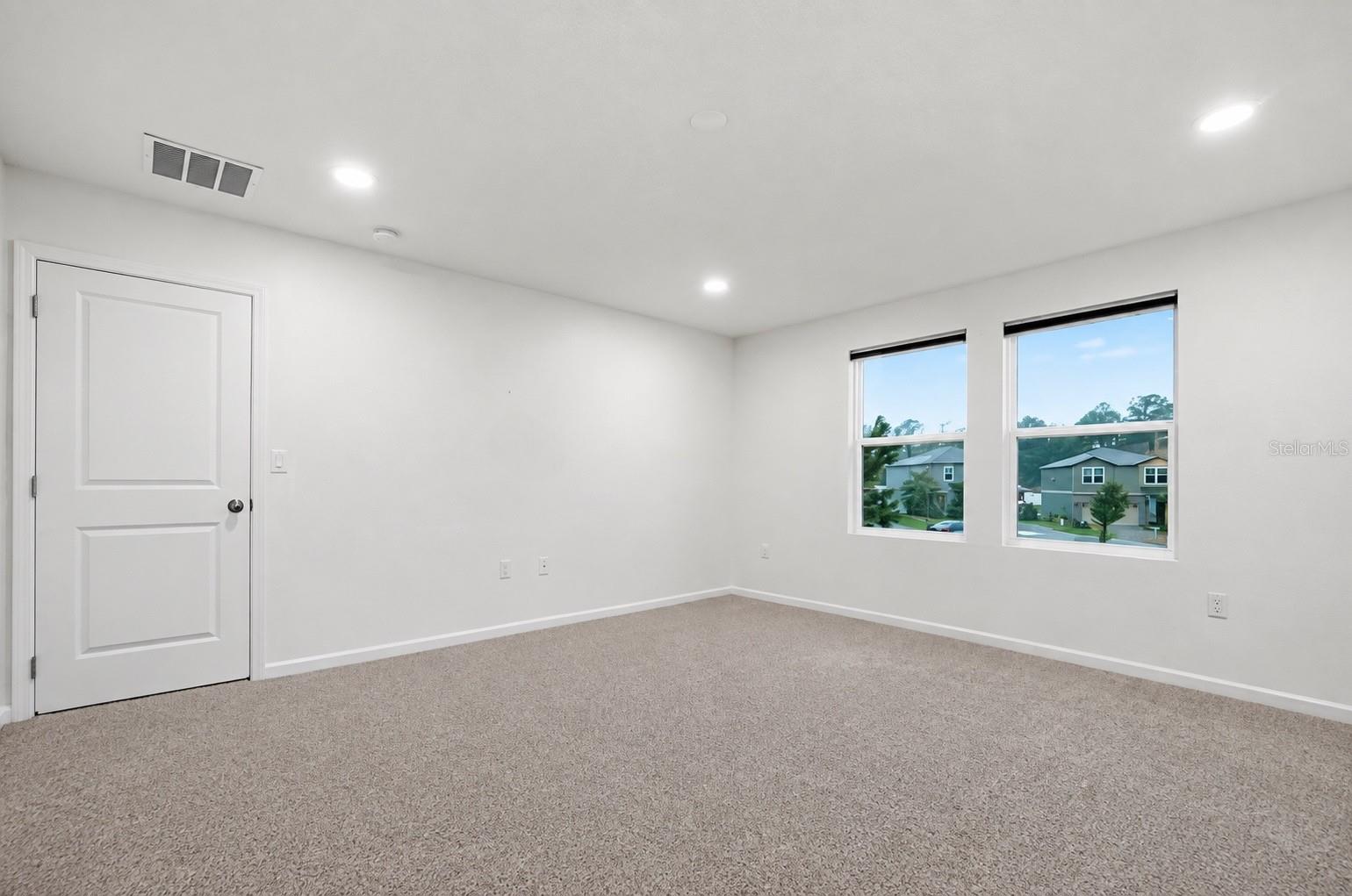 2270 Hemingway Cir Property Photo 11