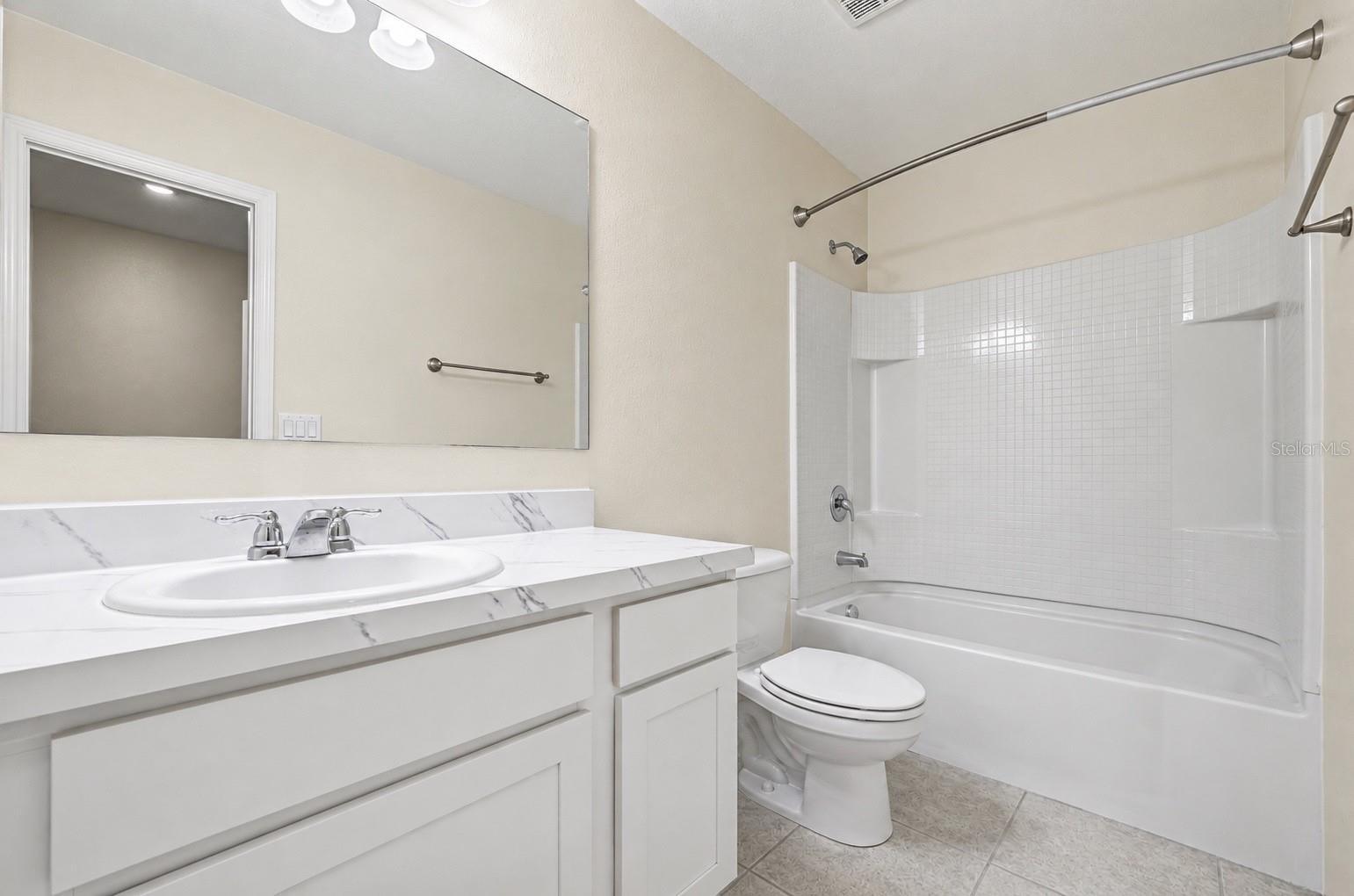 2270 Hemingway Cir Property Photo 17