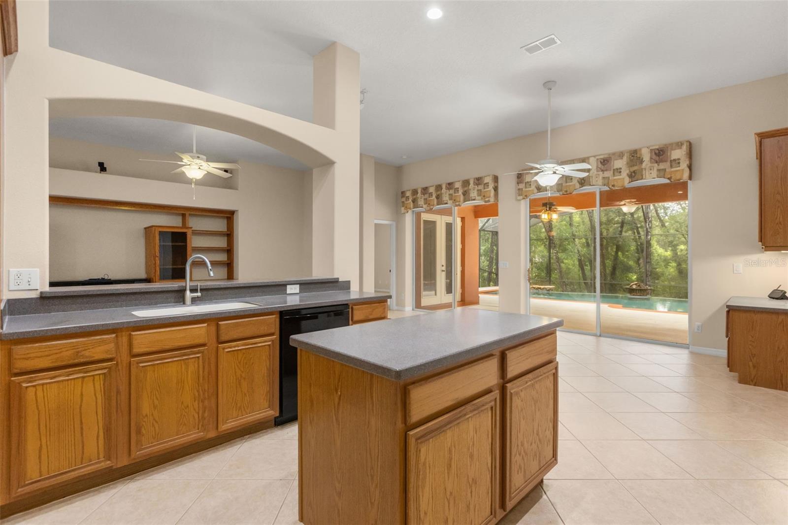 595 Sand Wedge Loop Property Photo 18