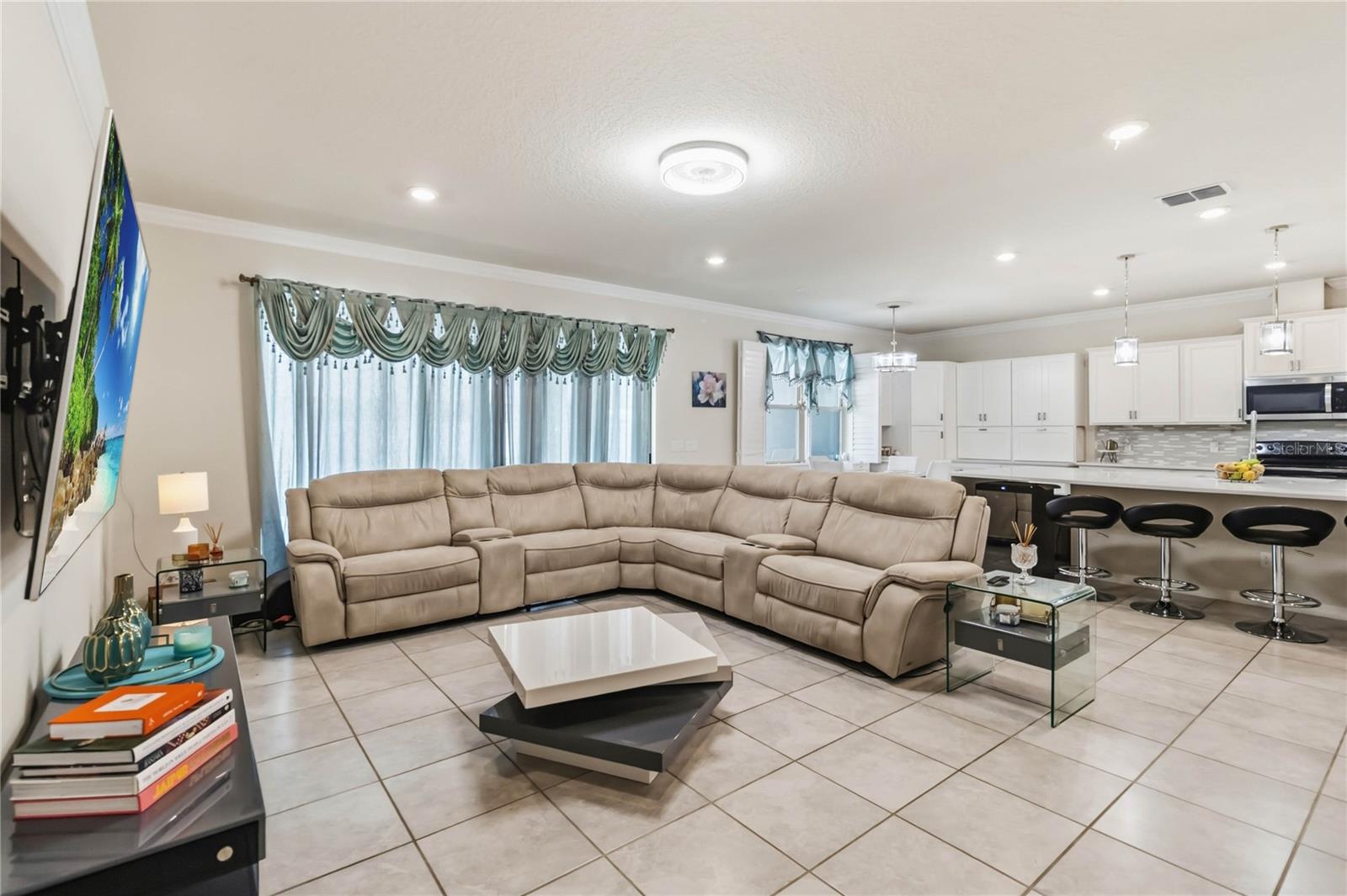 2764 Matera Dr Property Photo 9