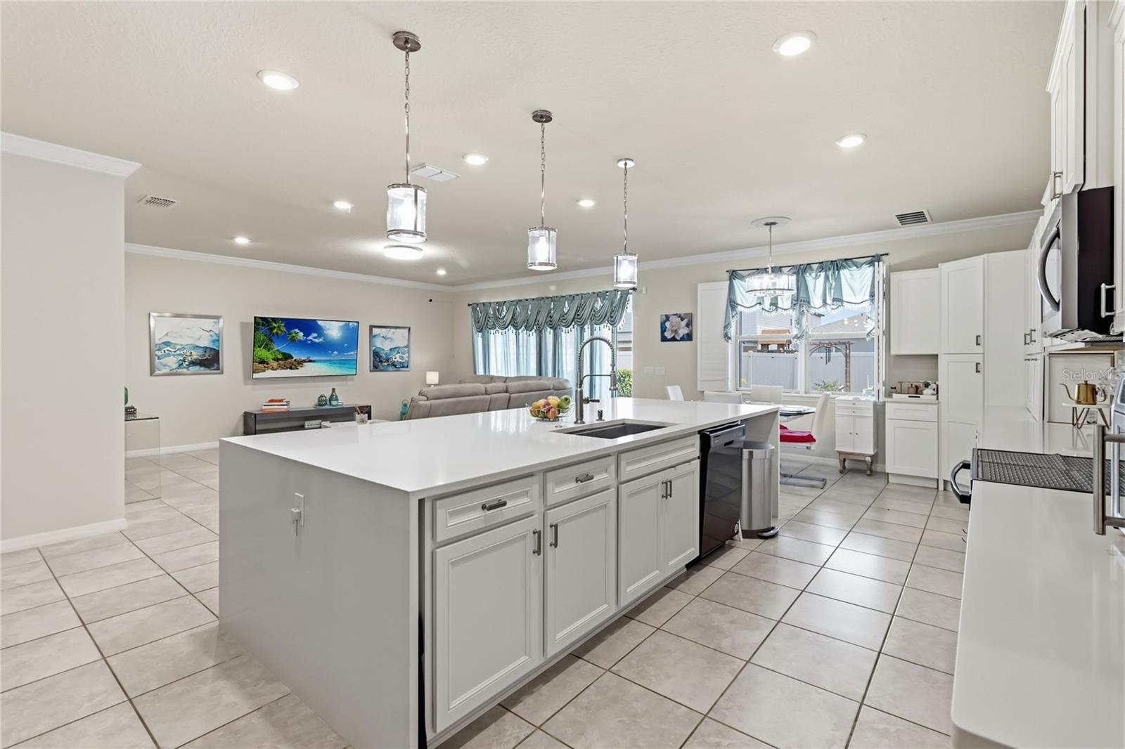 2764 Matera Dr Property Photo 13