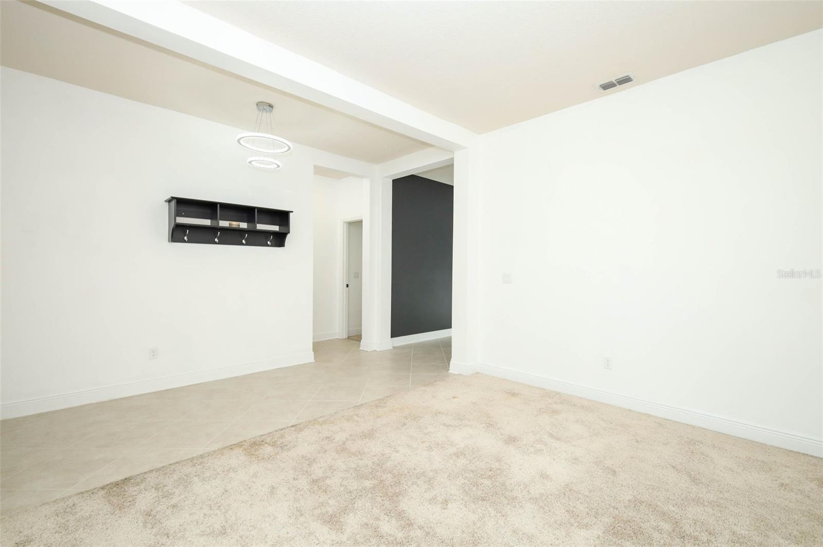 12397 Stone Bark Trl Property Photo 9