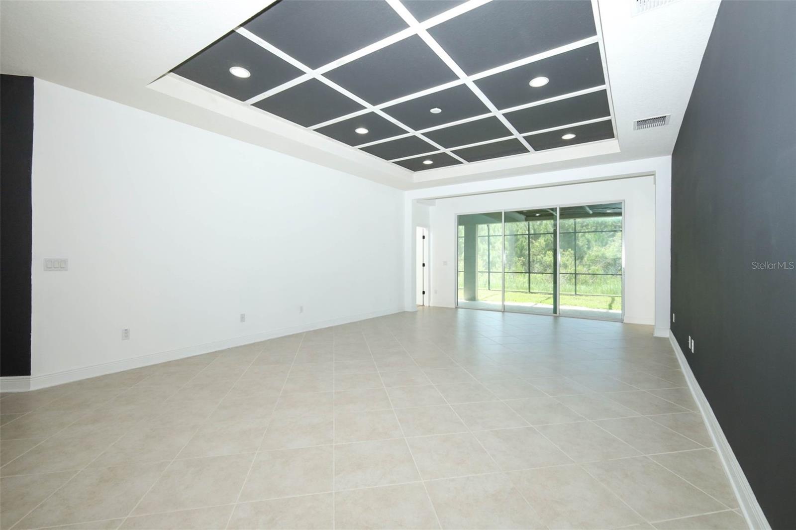 12397 Stone Bark Trl Property Photo 11
