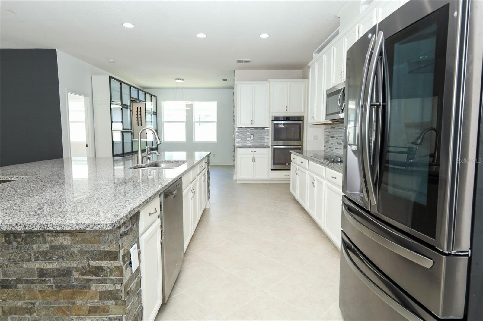 12397 Stone Bark Trl Property Photo 12